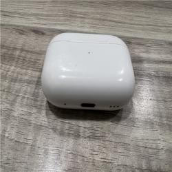 AirPods Pro (2nd Generation) with MagSafe Case
