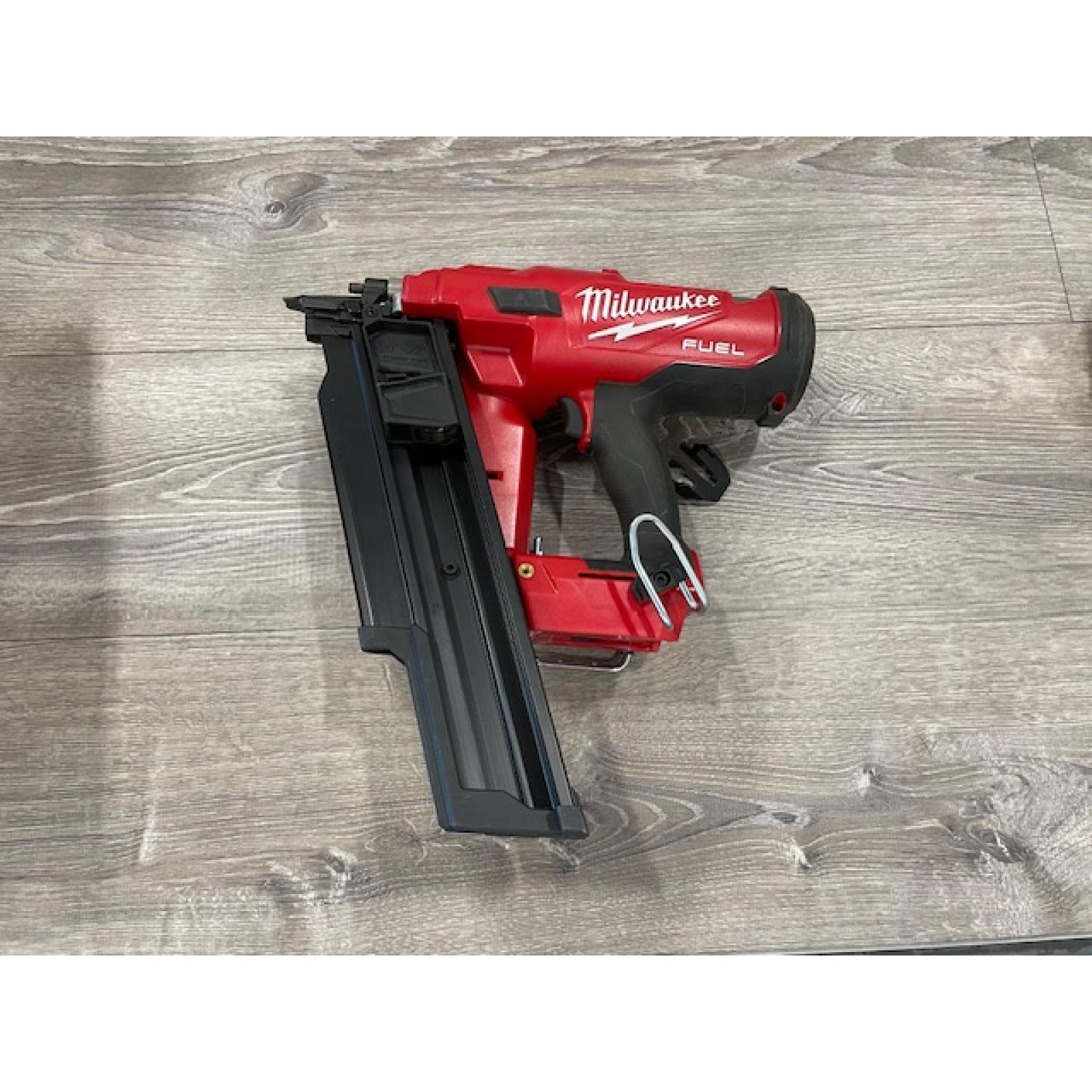 AS-IS Milwaukee FUEL 3-1/2 in. 18-Volt 21-Degree Lithium-Ion Brushless Cordless Framing Nailer (Tool-Only)