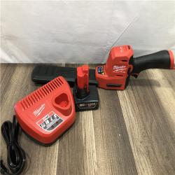 AS-IS Milwaukee FUEL 8 in. 12V Lithium-Ion Brushless Cordless Hedge Trimmer Kit