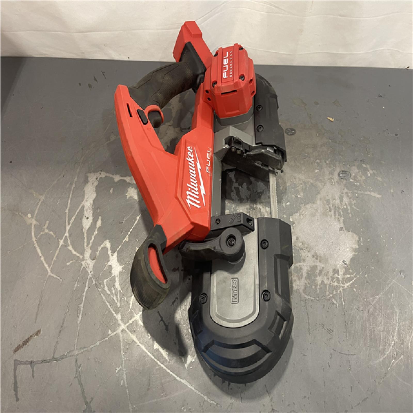 Milwaukee M18 FUEL Compact Band Saw
