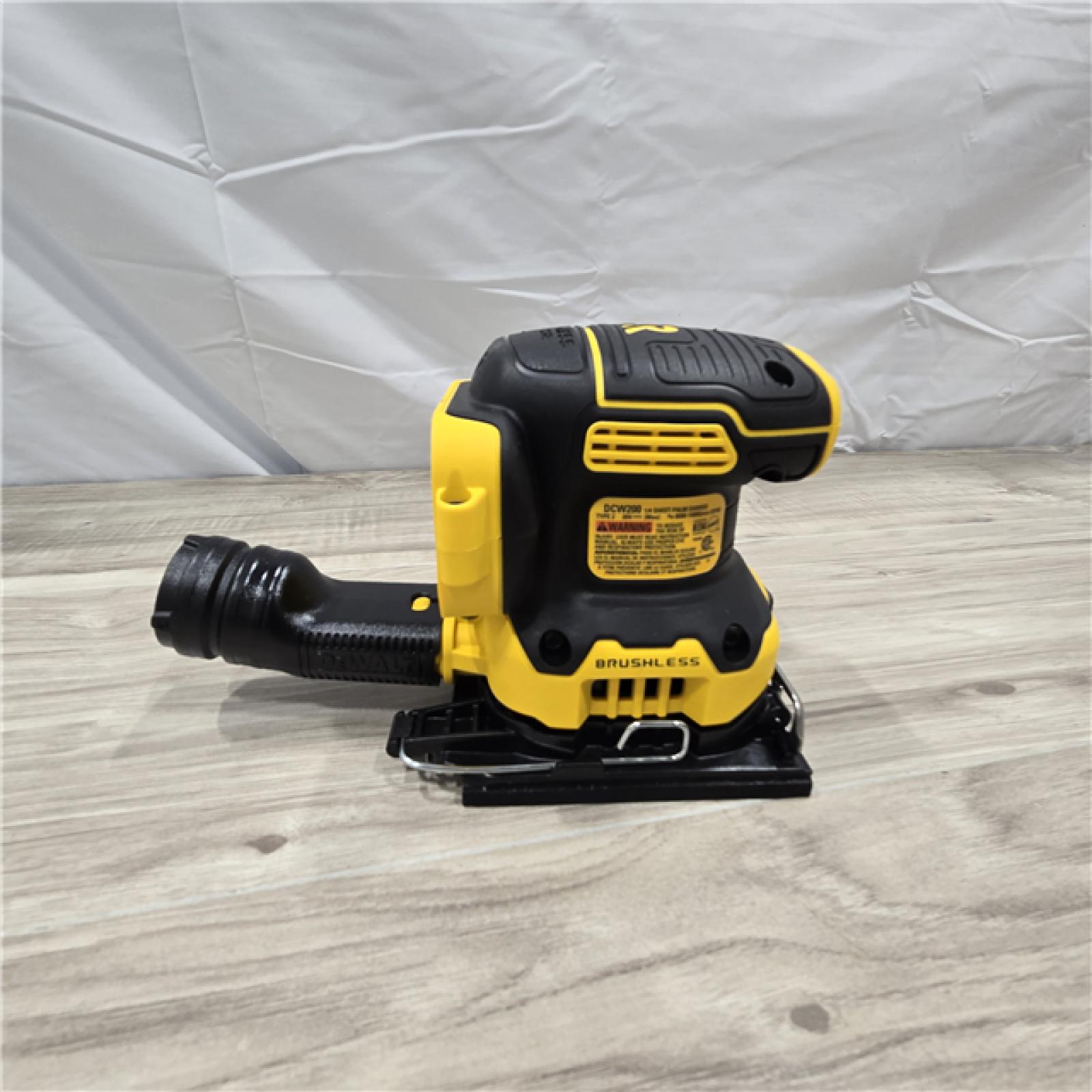 LIKE NEW! - DEWALT 20V MAX XR  Cordless Sheet Speed Sander (Tool Only)
