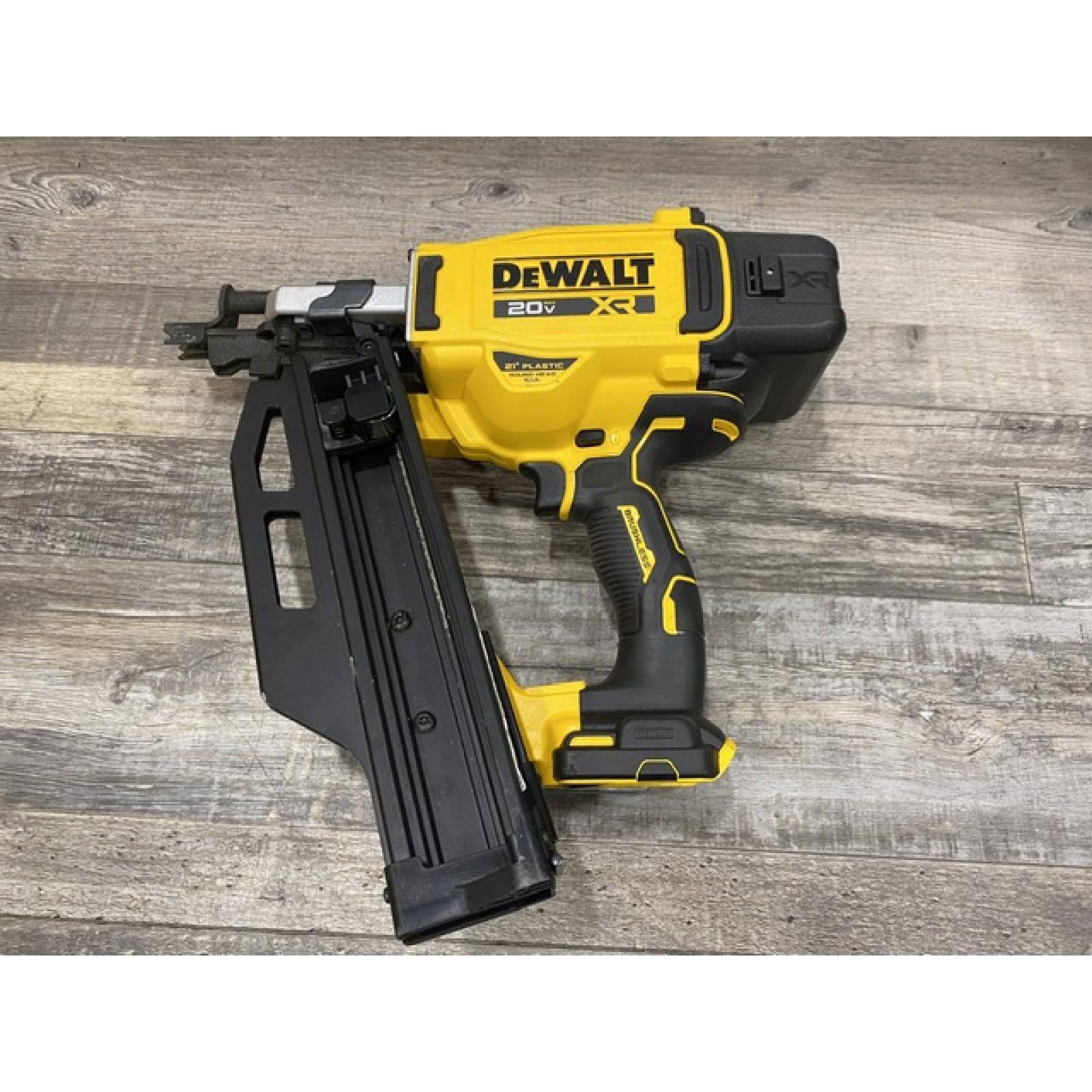 AS-IS DEWALT 20-Volt 21° Cordless Framing Nailer (Tool-Only)