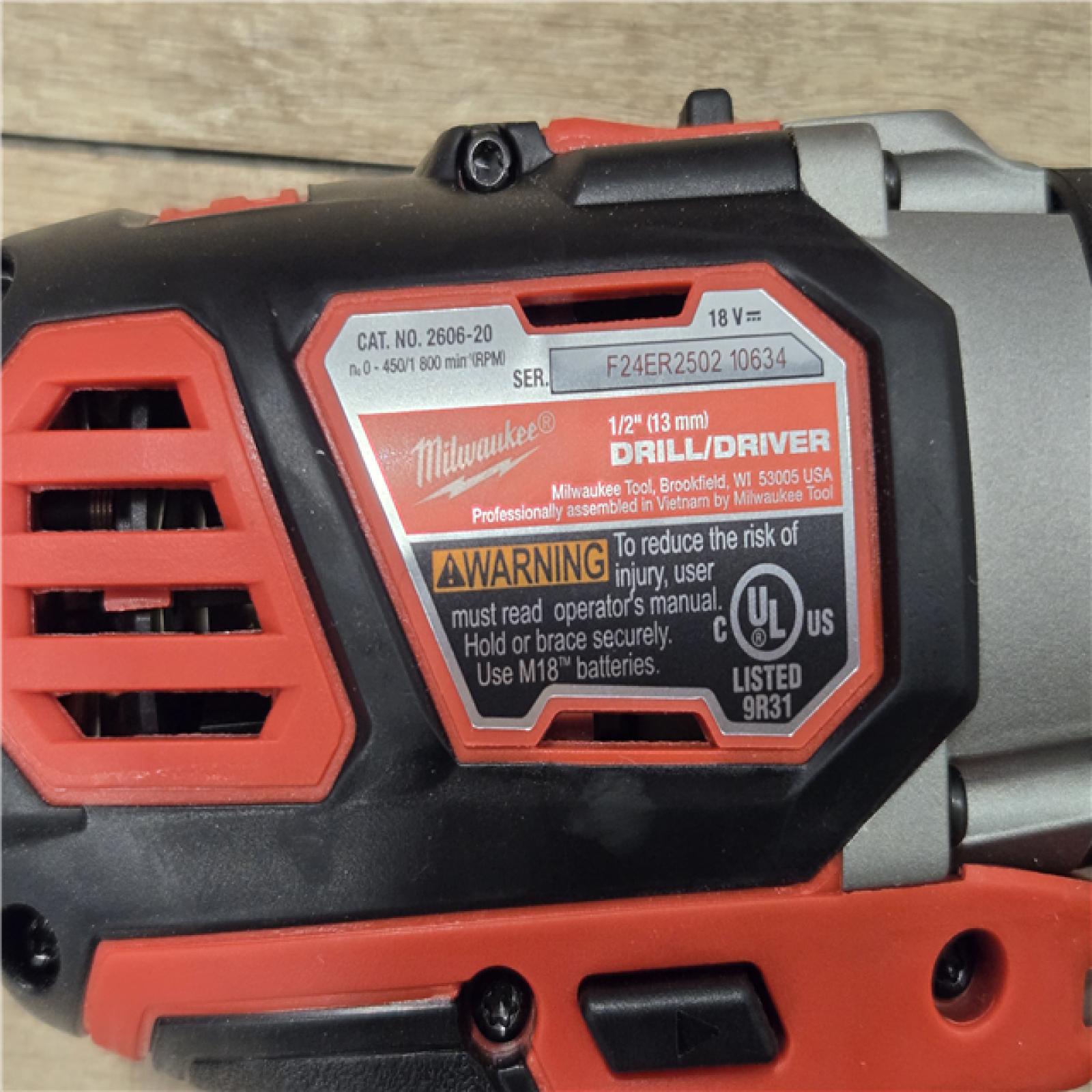AS-IS Milwaukee 18V Lithium-Ion Cordless Drill Driver/Impact Driver Combo Kit