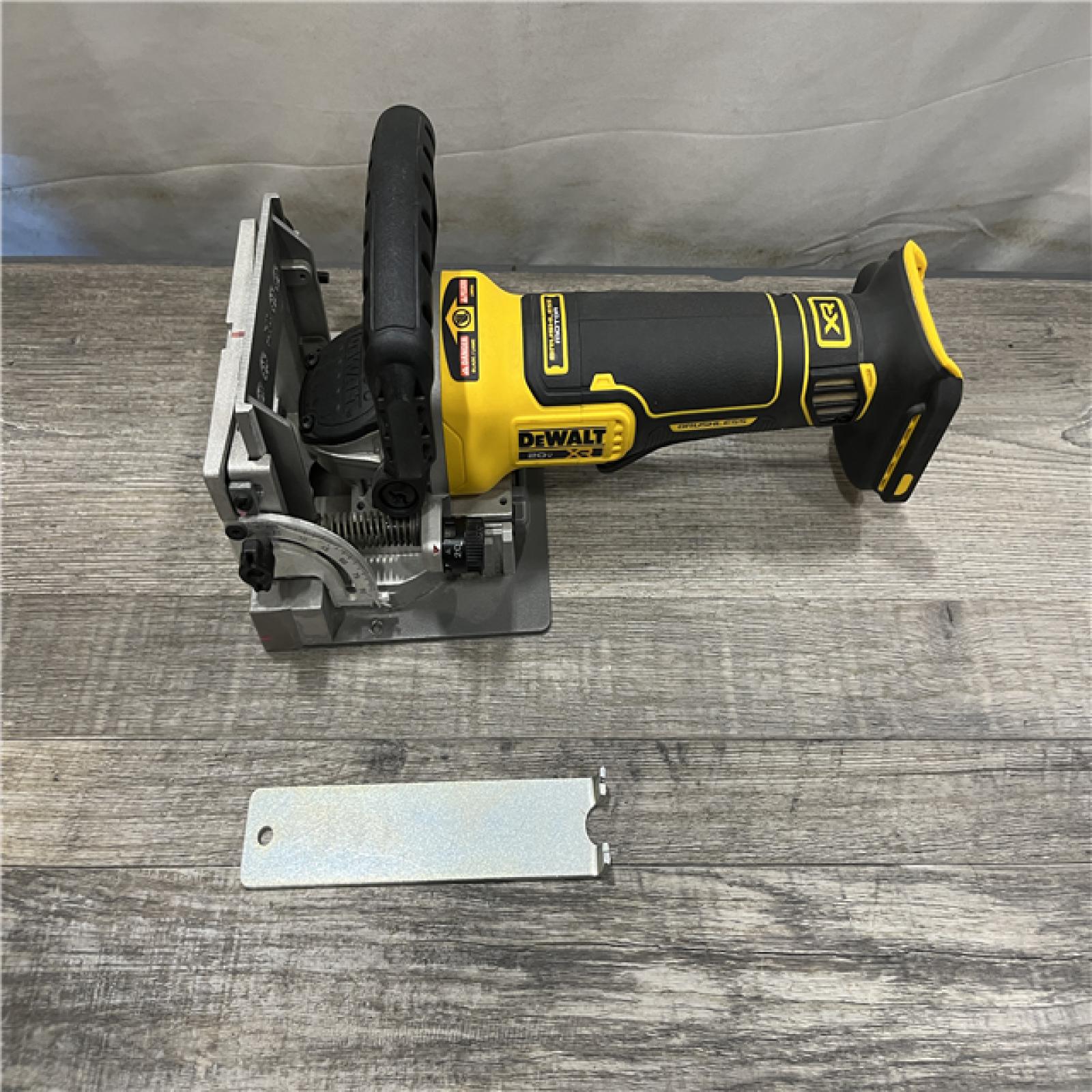AS-IS DEWALT 20V Cordless Biscuit Joiner (Tool Only)