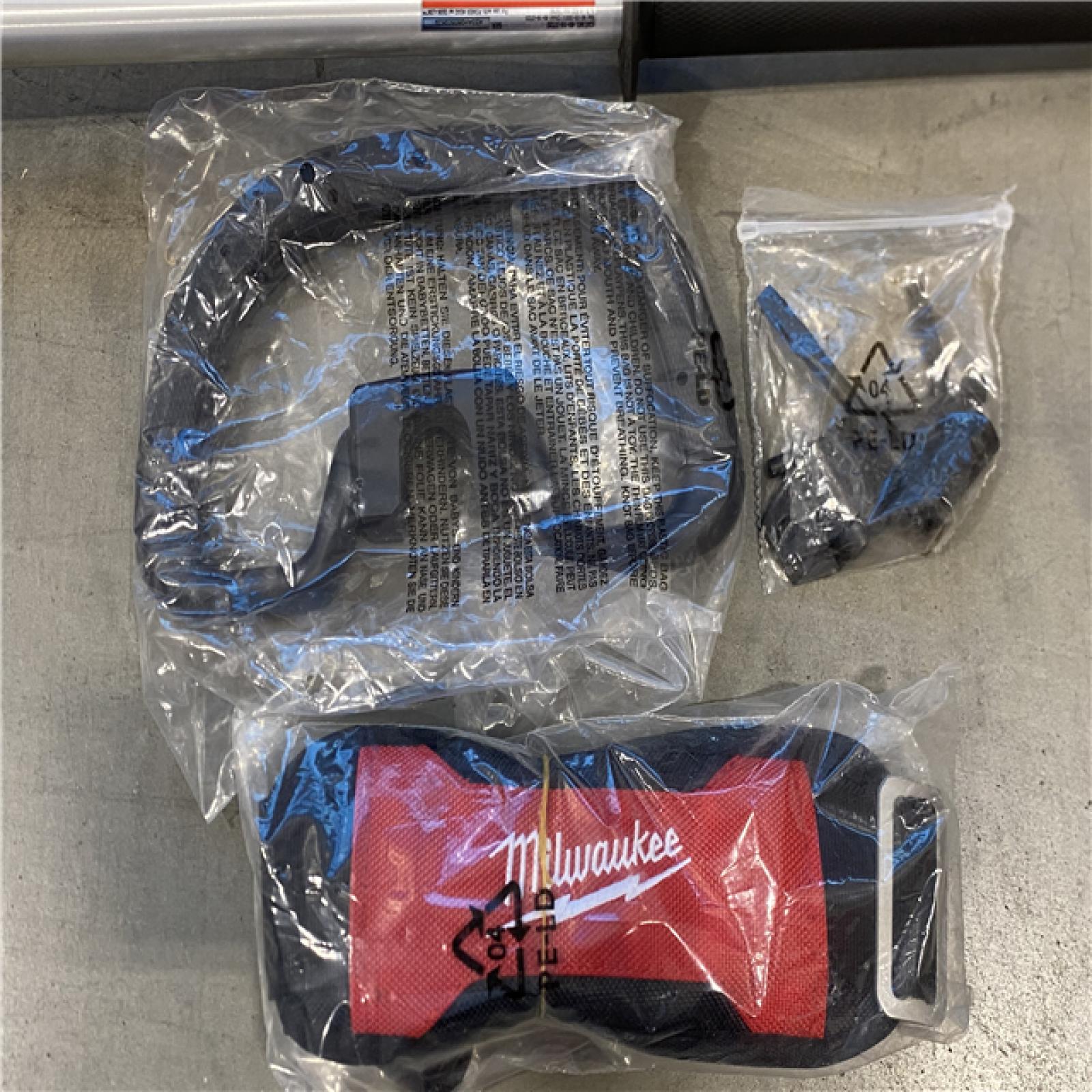AS-IS Milwaukee M18 FUEL Pole Saw with QUIK-LOK (Bare Tool)