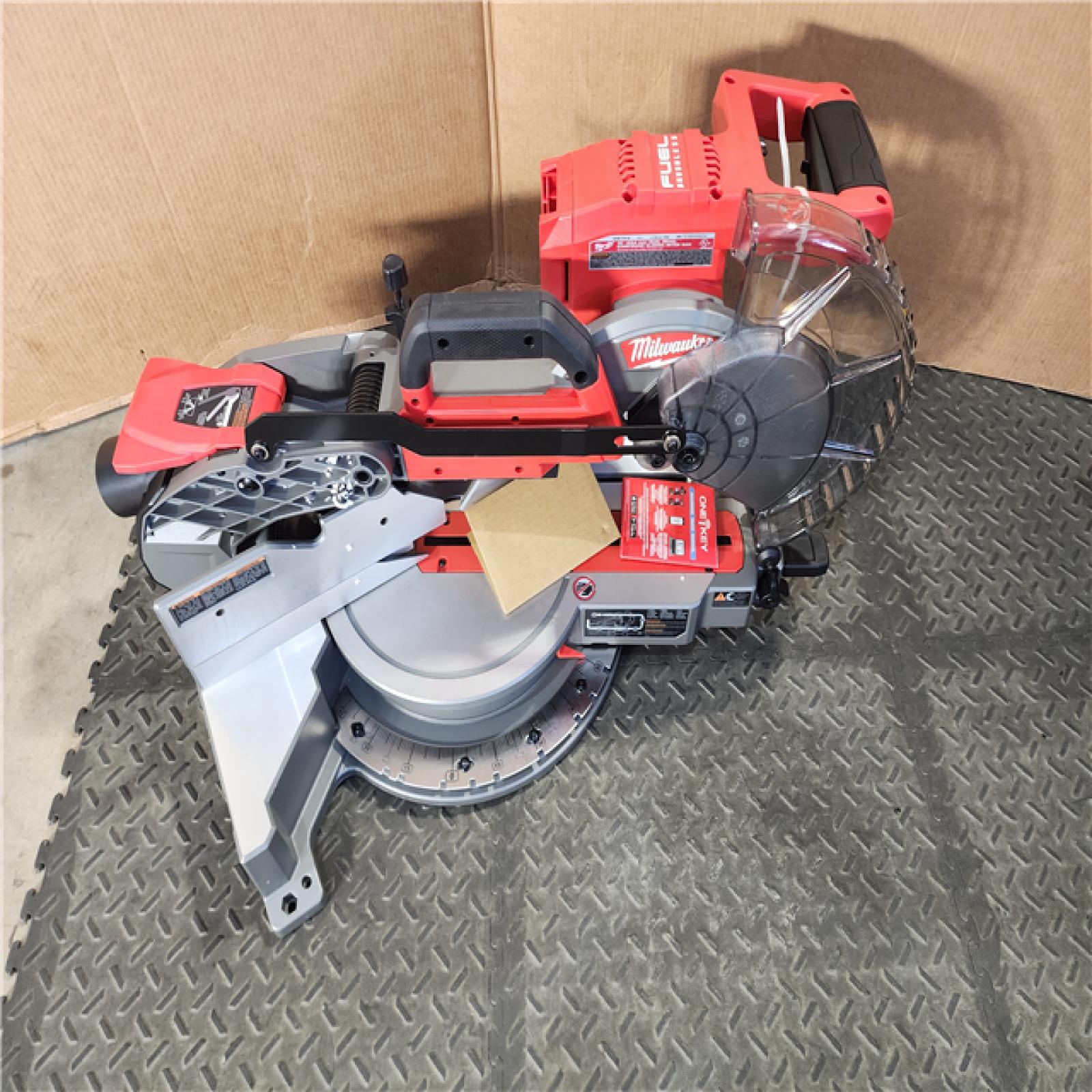 HOUSTON LOCATION - AS-IS M18 FUEL 18V 10 in. Lithium-Ion Brushless Cordless Dual Bevel Sliding Compound Miter Saw Kit with One 8.0 Ah Battery & CHARGER