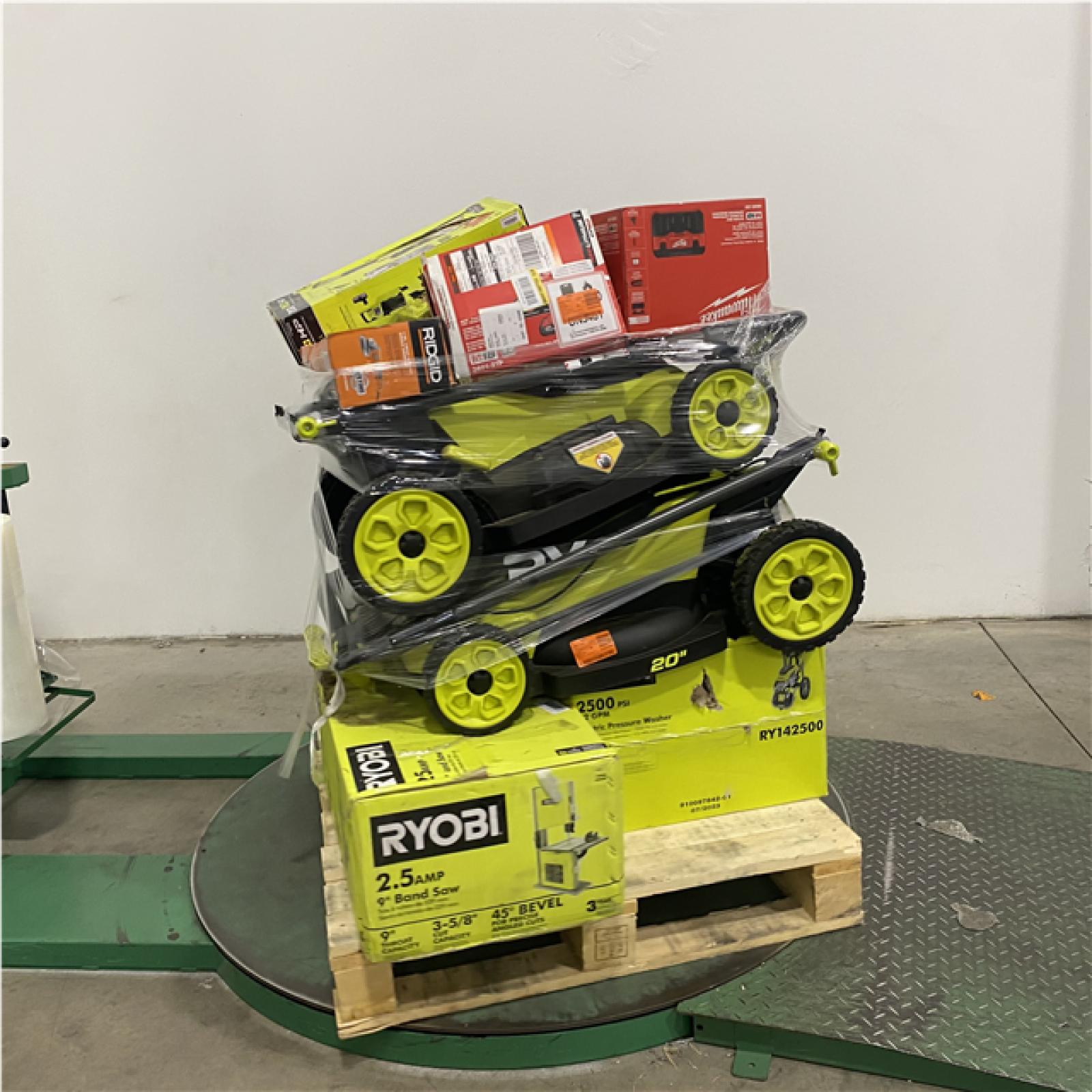 Dallas Location - As-Is Tool Pallet