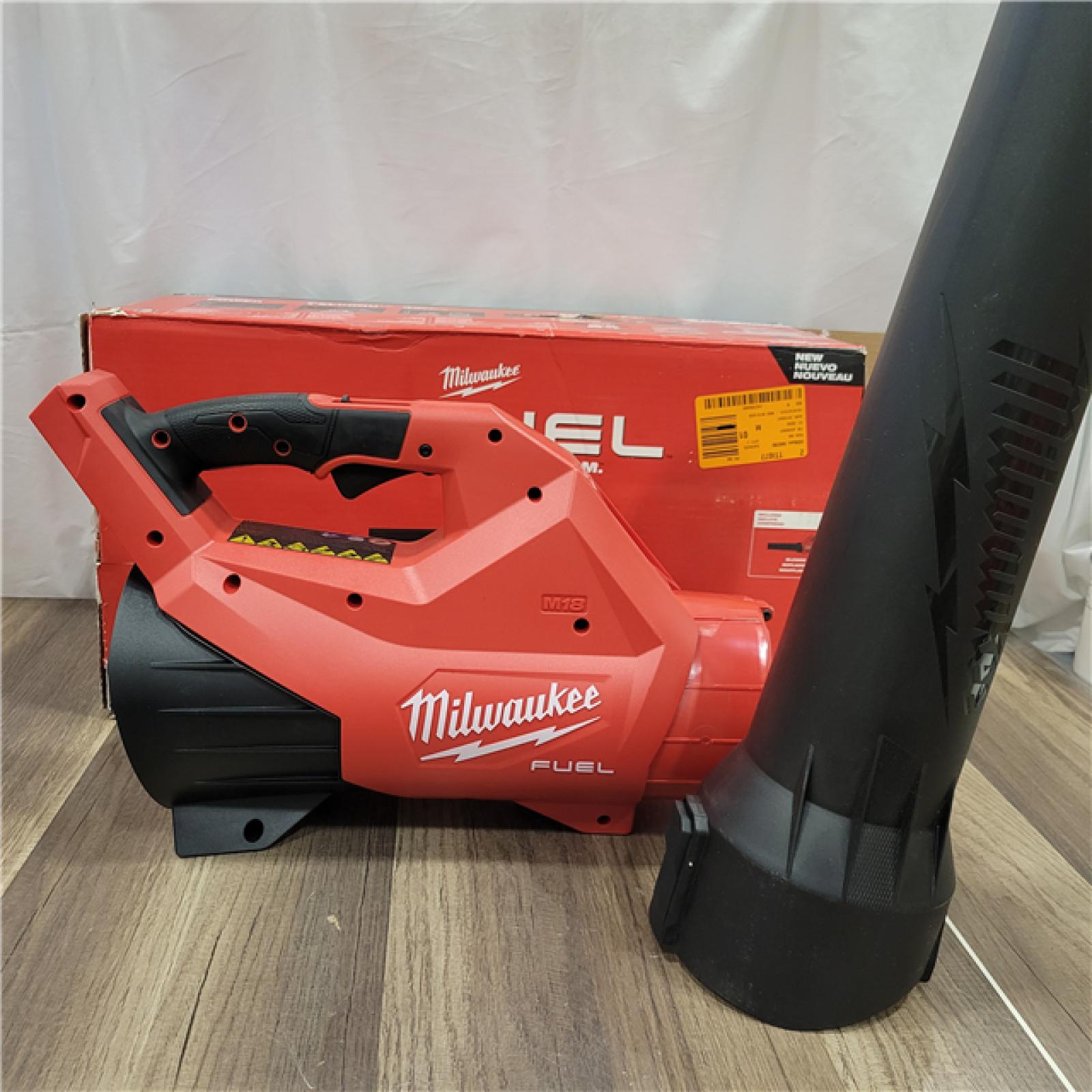 AS-IS Milwaukee  M18 FUEL 120 MPH 500 CFM 18V Lithium-Ion Brushless Cordless Handheld Blower (Tool-Only)