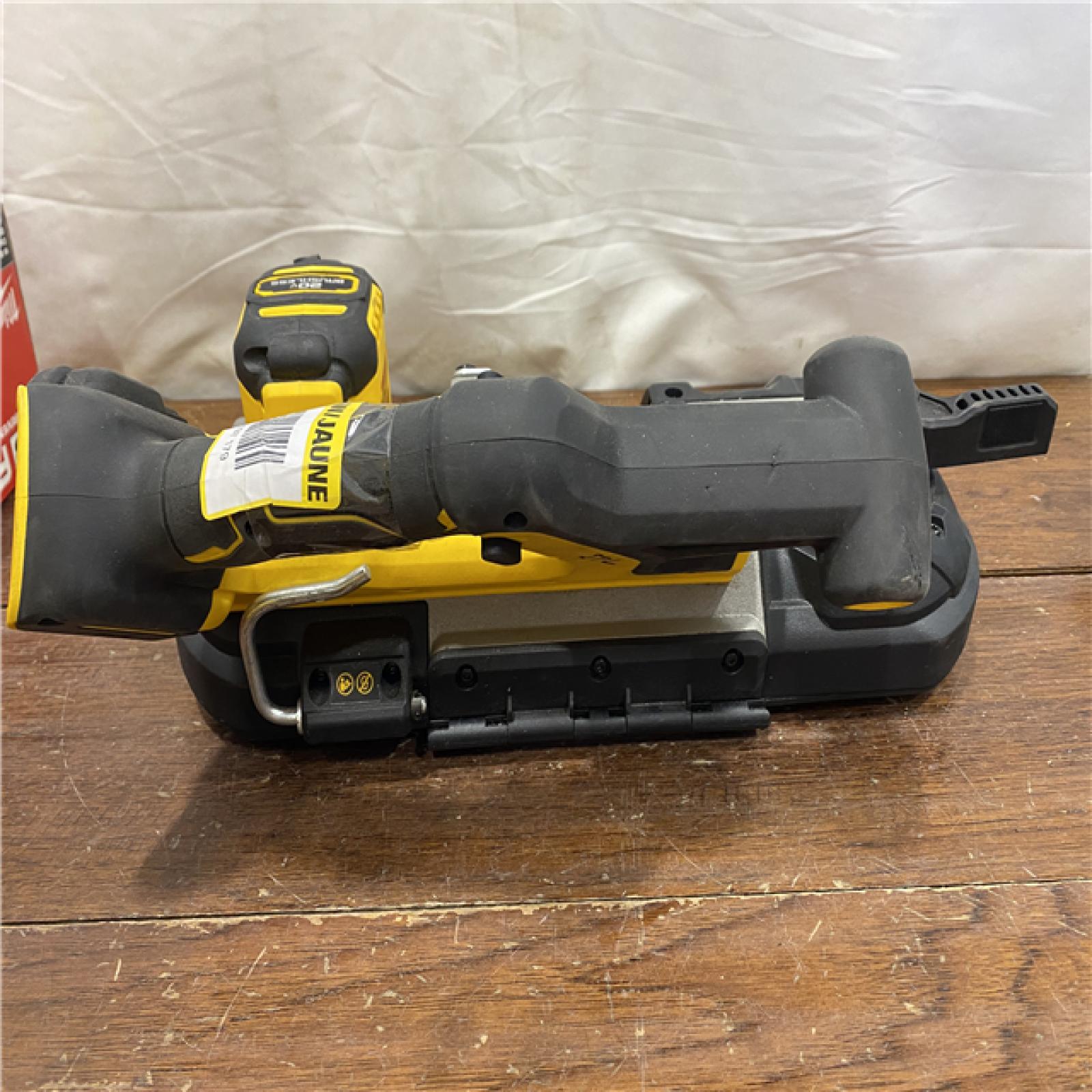 AS-IS DEWALT 20-Volt MAX 3-3/8 in. Cordless Brushless Bandsaw (Tool-Only)