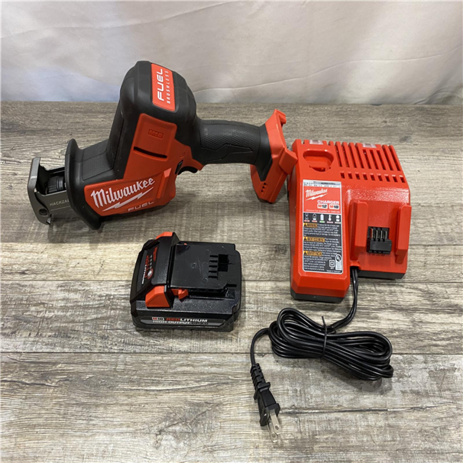 AS-IS Milwaukee FUEL 18V Lithium-Ion Brushless Cordless HACKZALL Reciprocating Saw Kit