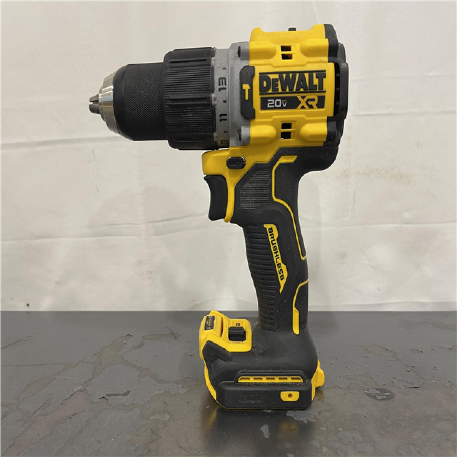 AS-IS- DeWalt 20V MAX XR 1/2 in. Brushless Cordless Hammer Drill (Tool-Only)