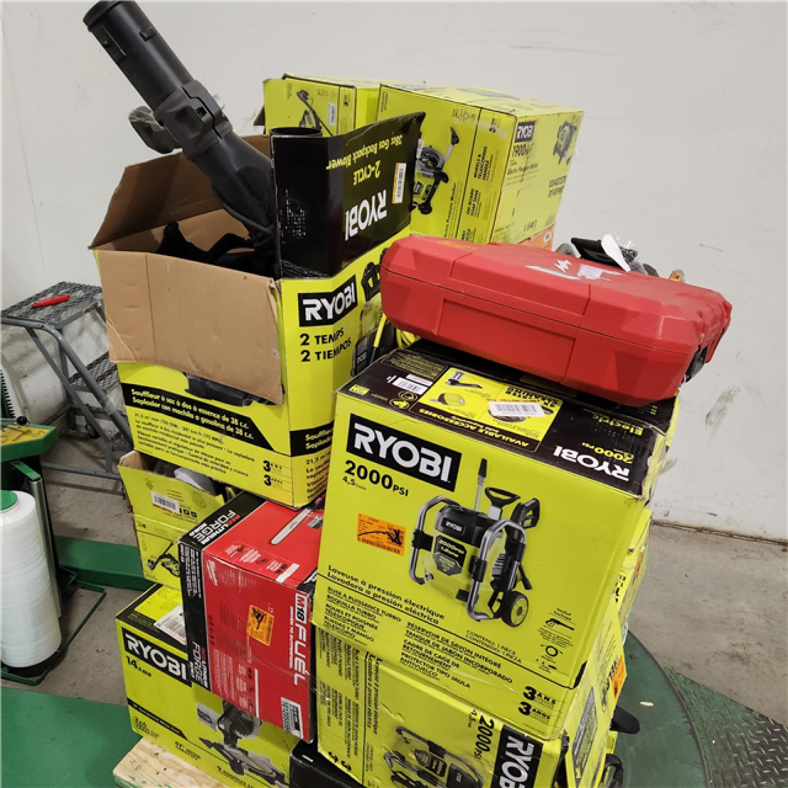 Dallas Location - As-Is Tool Pallet