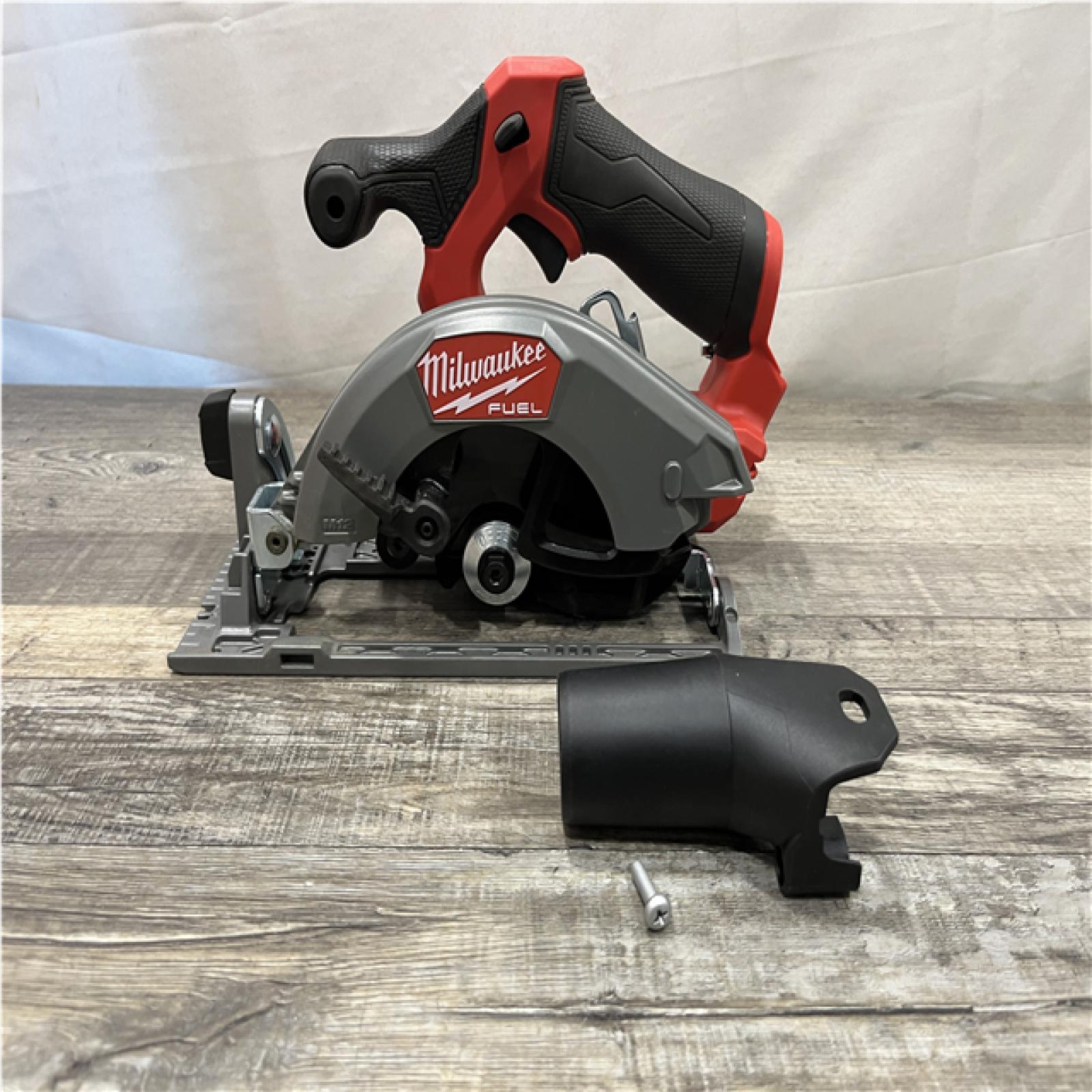 AS-IS Milwaukee FUEL 12V Lithium-Ion Brushless 5-3/8 in. Cordless Circular Saw (Tool-Only)