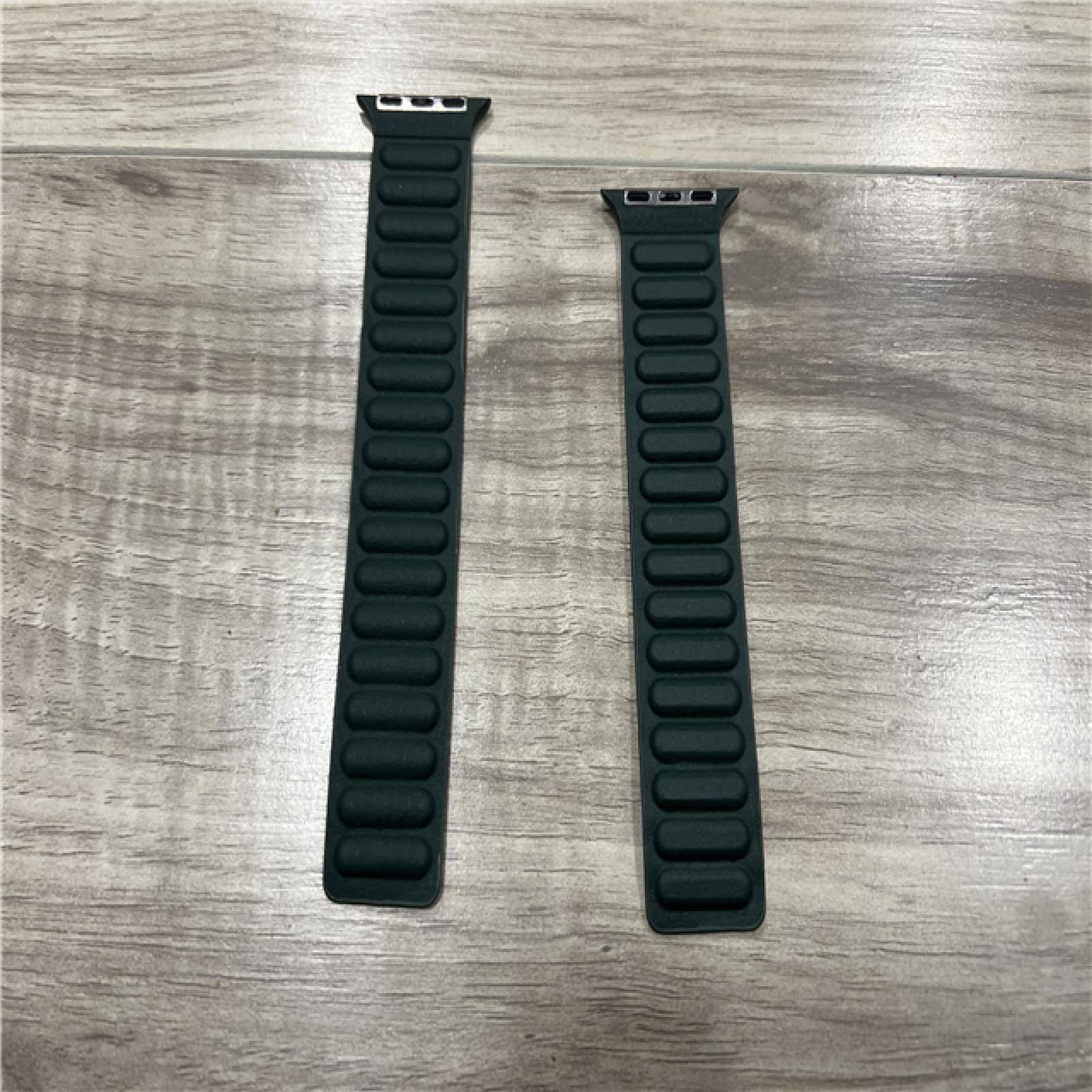 Original Genuine Apple Watch Magnetic Link band - Evergreen