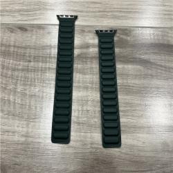 Original Genuine Apple Watch Magnetic Link band - Evergreen