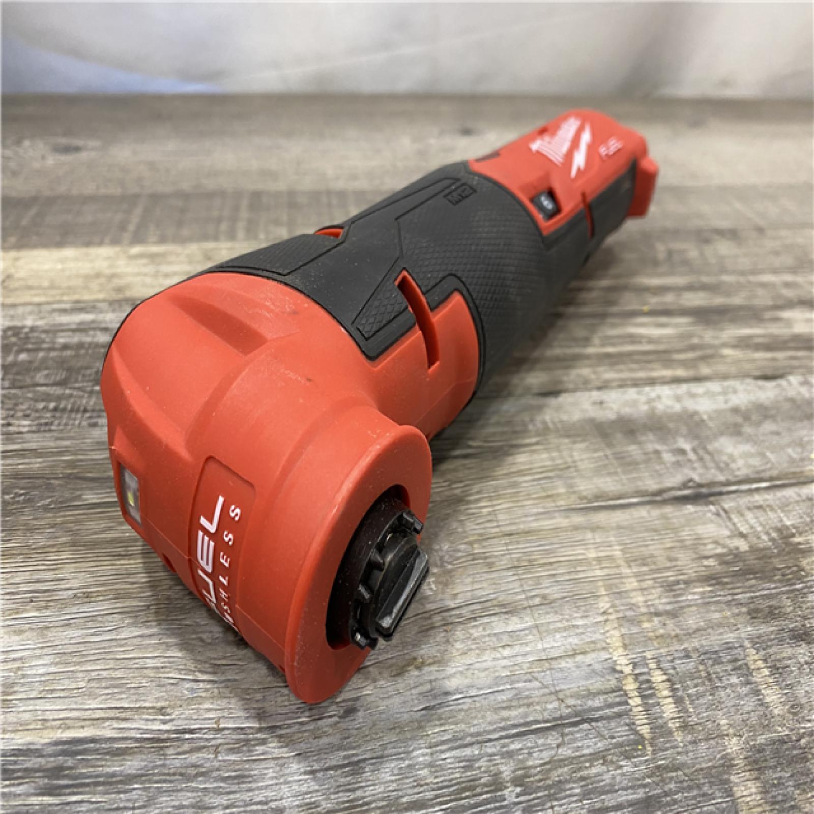 AS-IS Milwaukee 12V Lithium-Ion Cordless Oscillating Multi-Tool 2526-20 (Tool-Only)