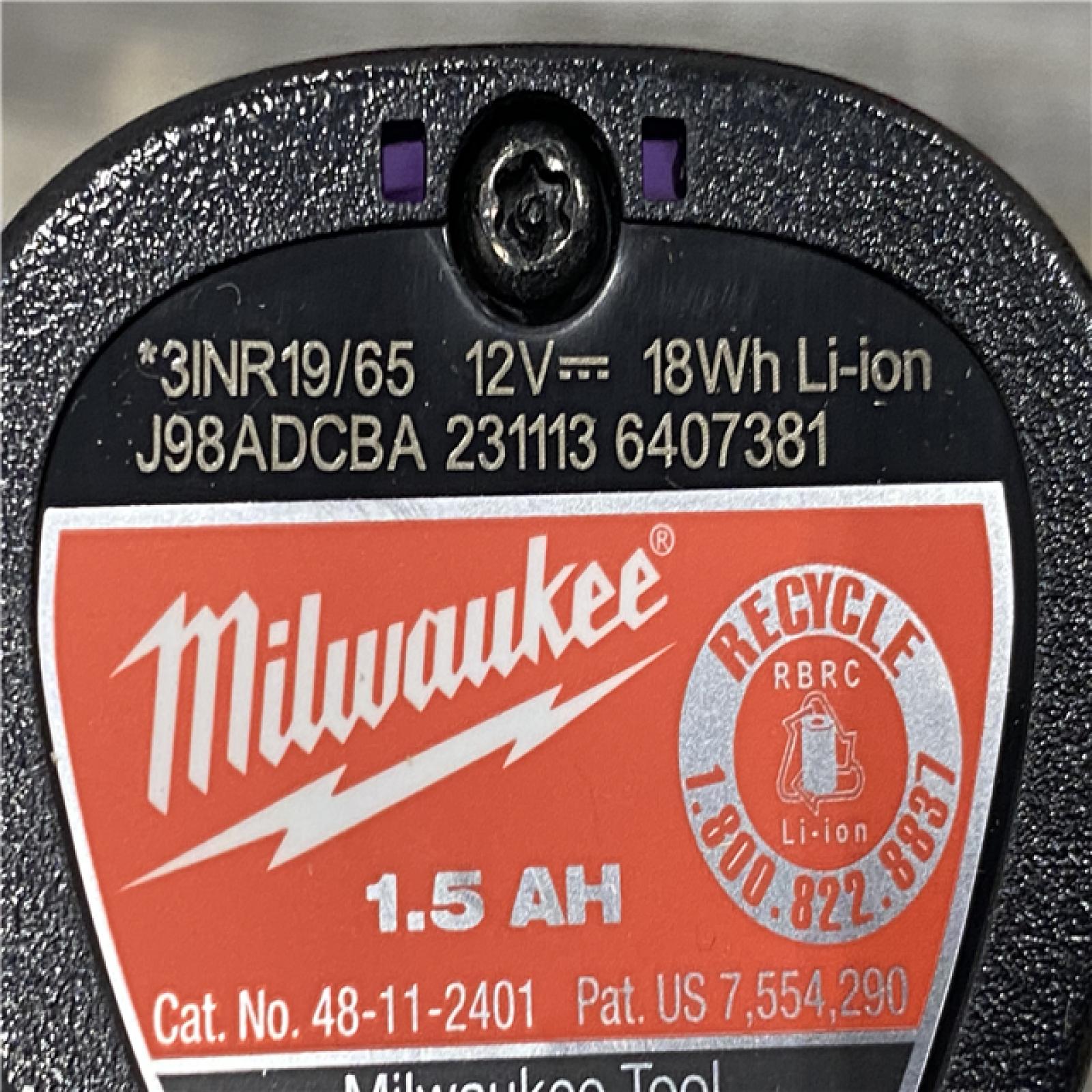 AS-IS Milwaukee 12V Lithium-Ion HACKZALL Cordless Reciprocating Saw Kit