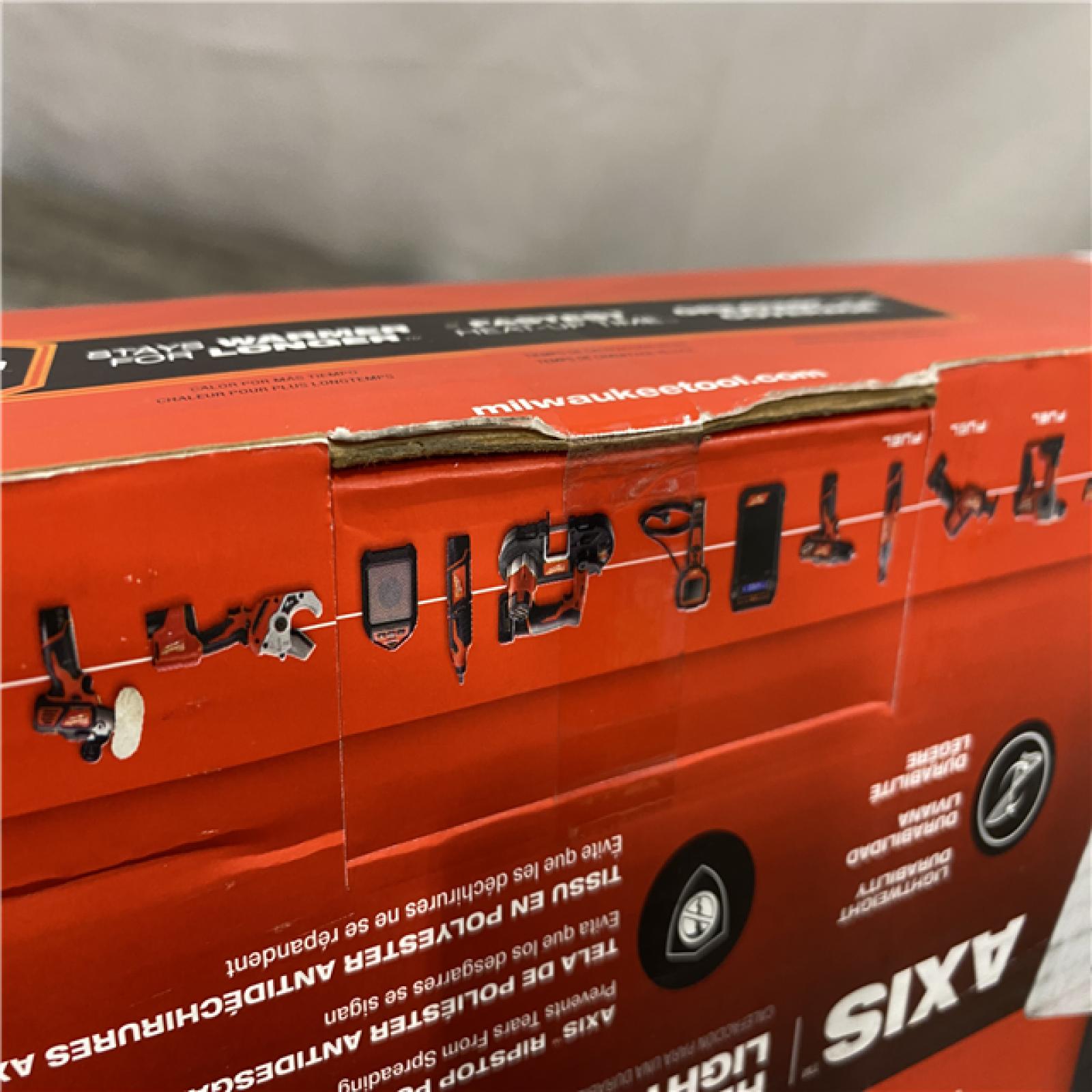 NEW - Milwaukee 18V Lithium-Ion Cordless Drywall Cut Out Rotary Tool (Tool-Only)