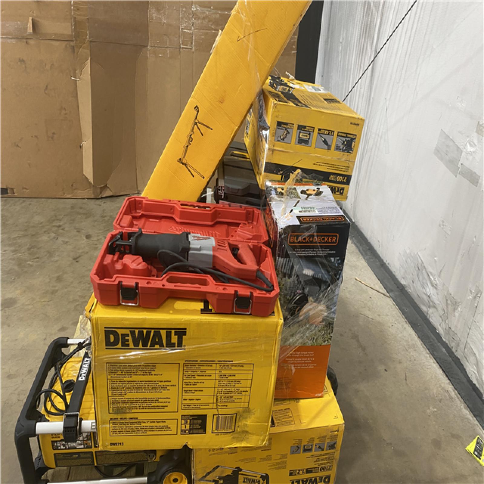 Houston Location - AS-IS Tool Pallet