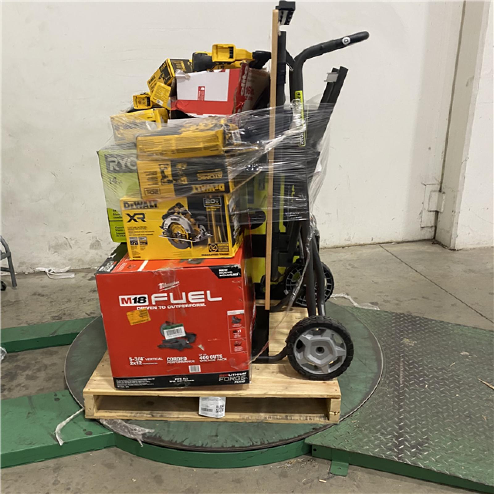 Dallas Location - As-Is Tool Pallet