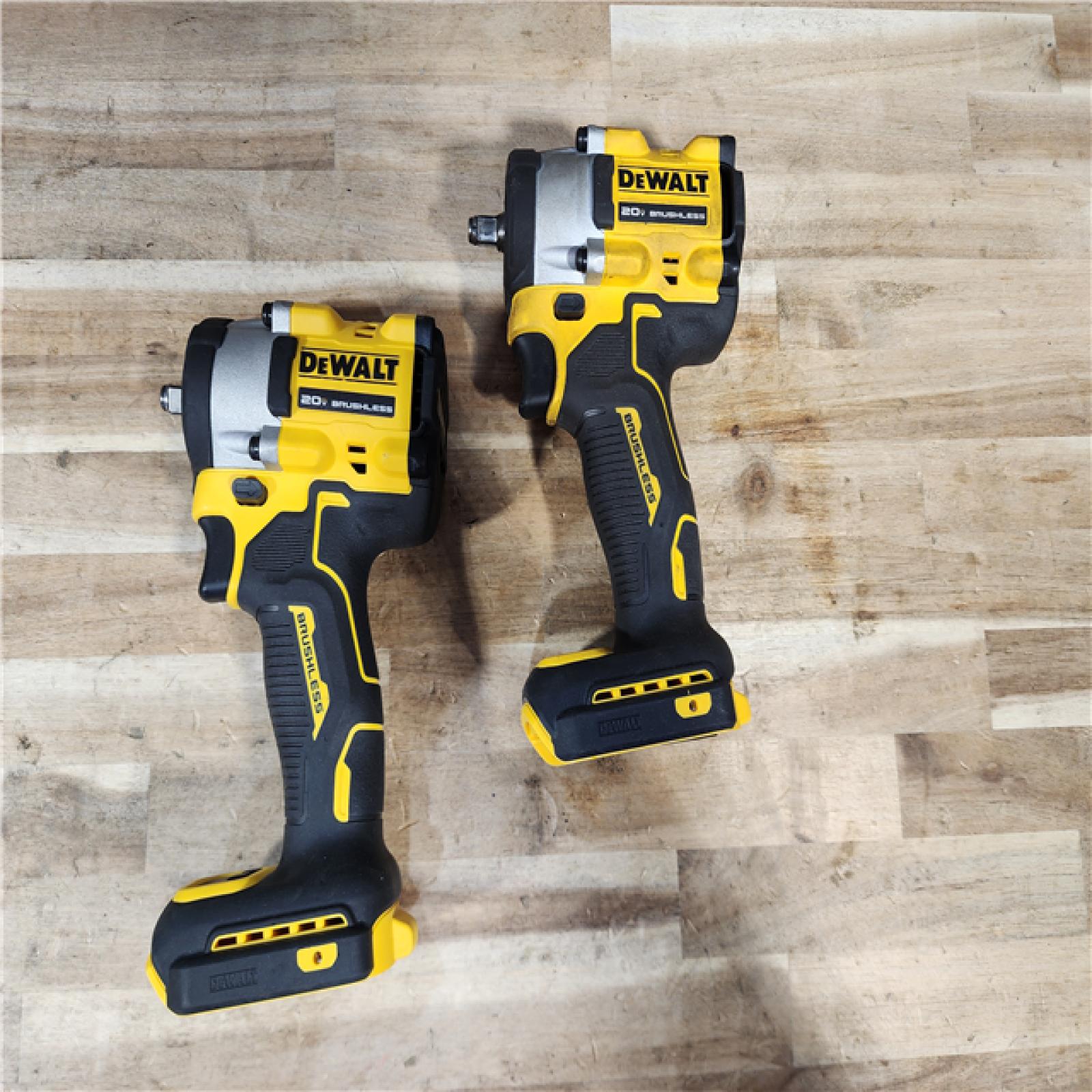 HOUSTON LOCATION - AS-IS DEWALT 2 TOOL COMBO KIT W/ (2) BATTERY & CHARGER