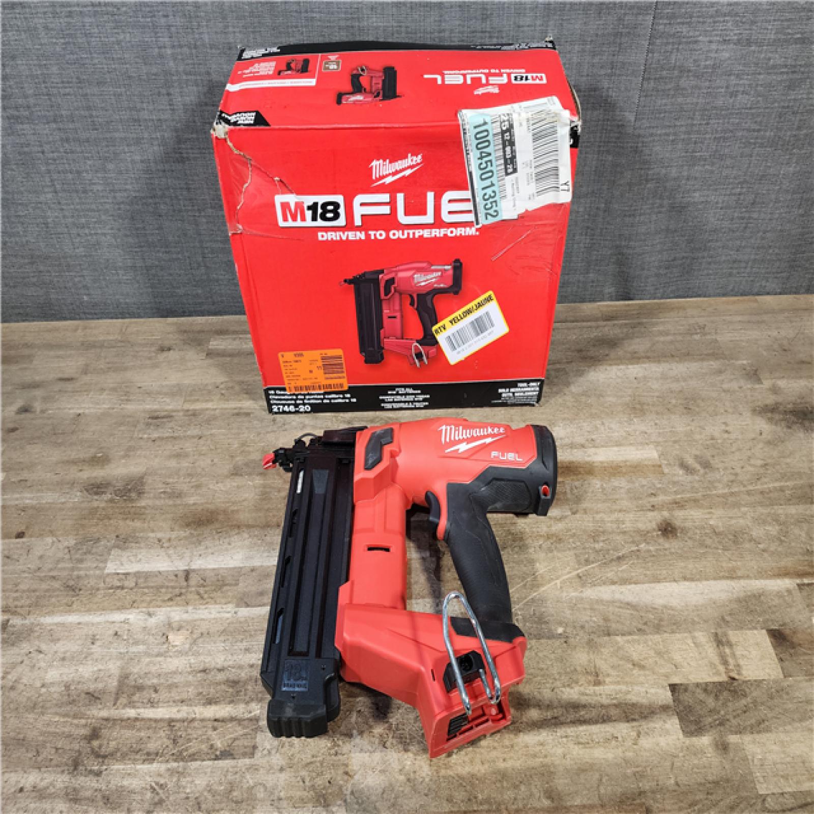 HOUSTON LOCATION - AS-IS Milwaukee M18 Fuel 18V Brushless 18-Gauge Brad Nailer 2746-20 (Bare Tool)