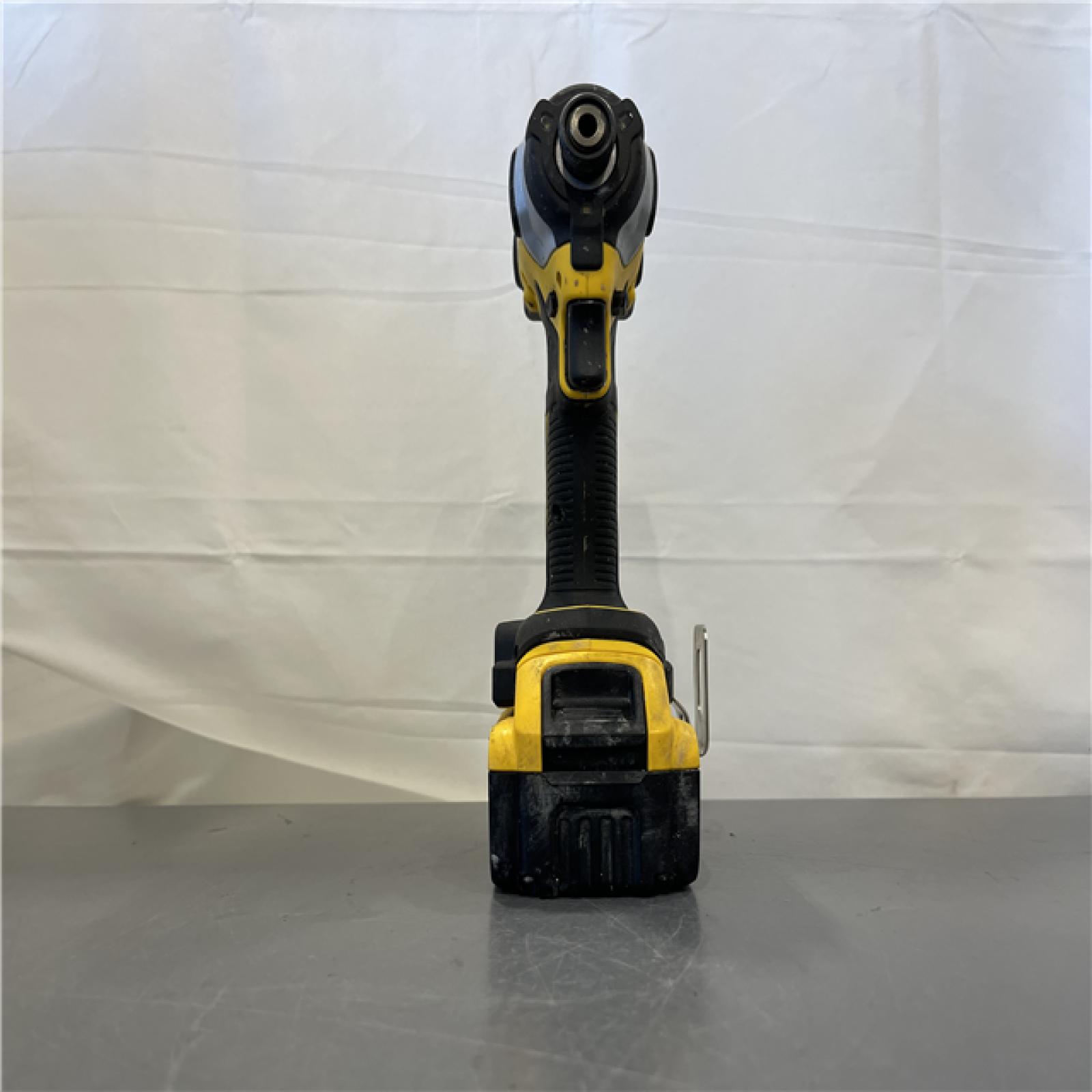 AS-IS - DeWalt 20V MAX ATOMIC 1/4 in. Cordless Brushless 3-Speed Impact Driver Kit