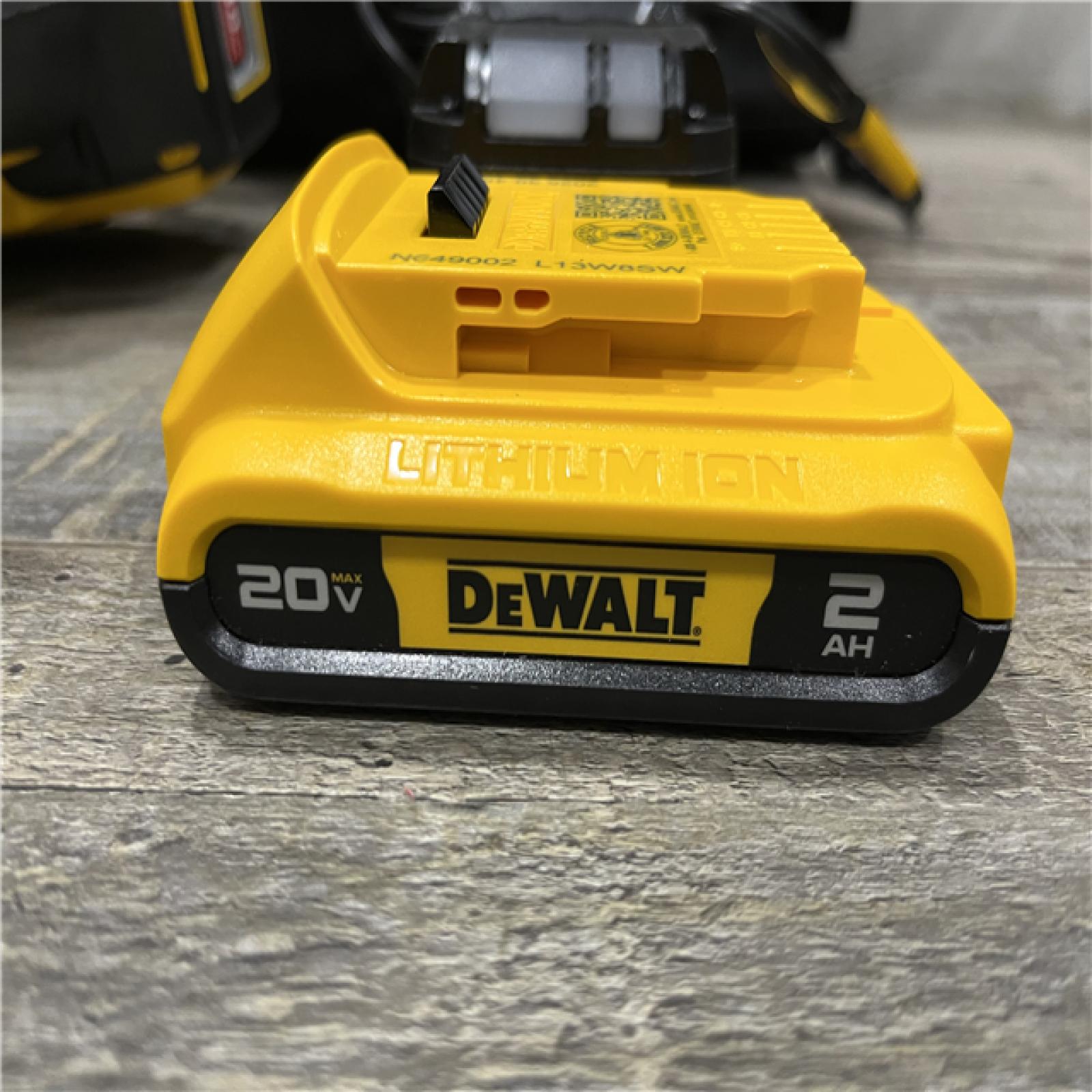 AS-IS DEWALT 20V MAX XR Lithium-Ion Cordless 18-Gauge Narrow Crown Stapler Kit