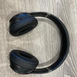 AS-IS Beats Solo 4 Bluetooth Wireless On-Ear Headphones