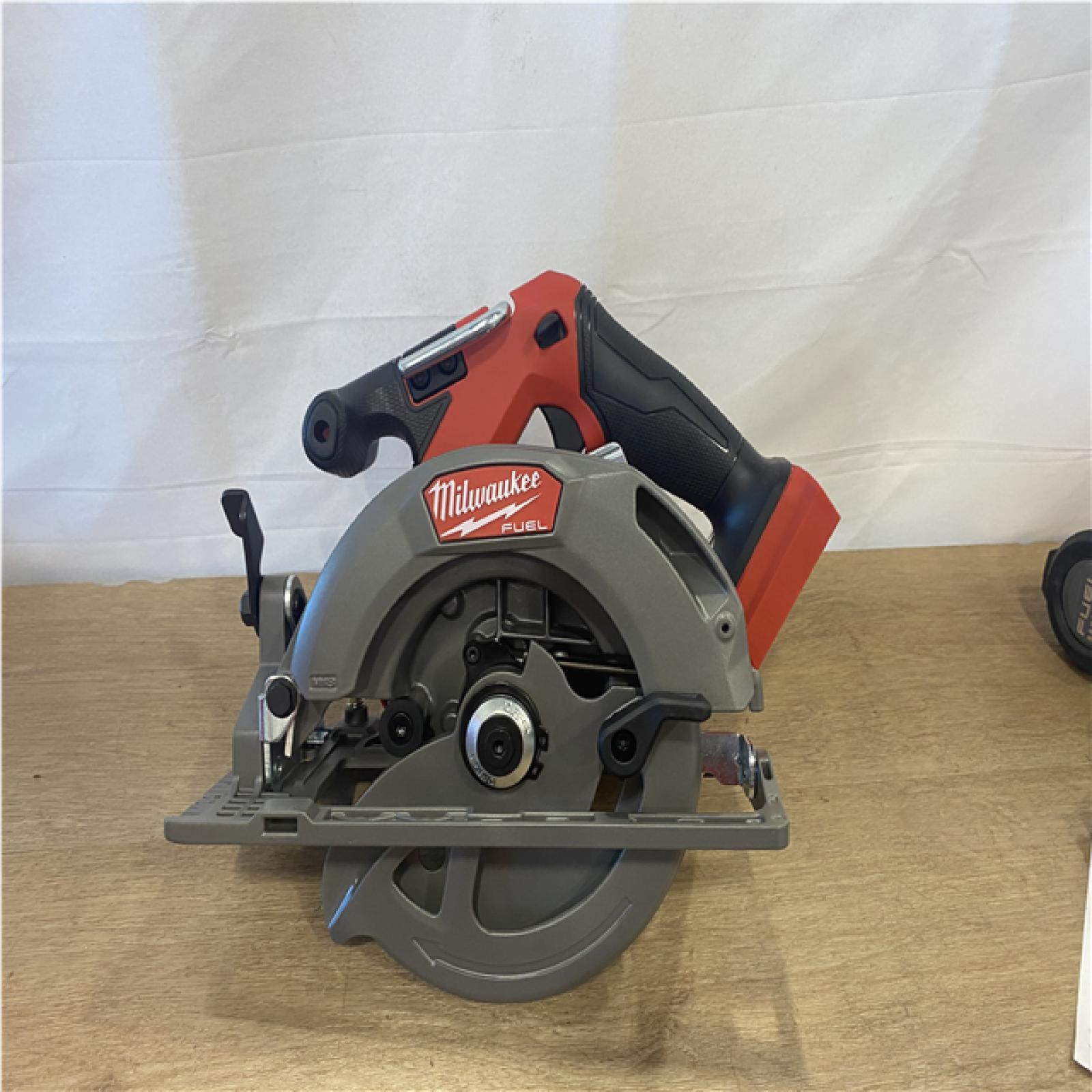 AS-IS Milwaukee FUEL 18V Lithium-Ion Brushless Cordless 6-1/2 in. Circular Saw (Tool-Only)
