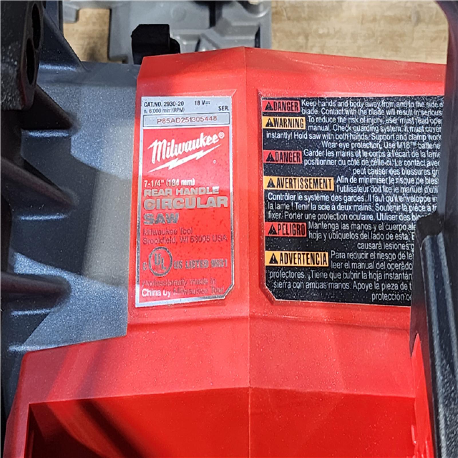 HOUSTON LOCATION - AS-IS MILWAUKEE 7-1/4 REAR HANDLE CIRCULAR SAW (TOOL ONLY)
