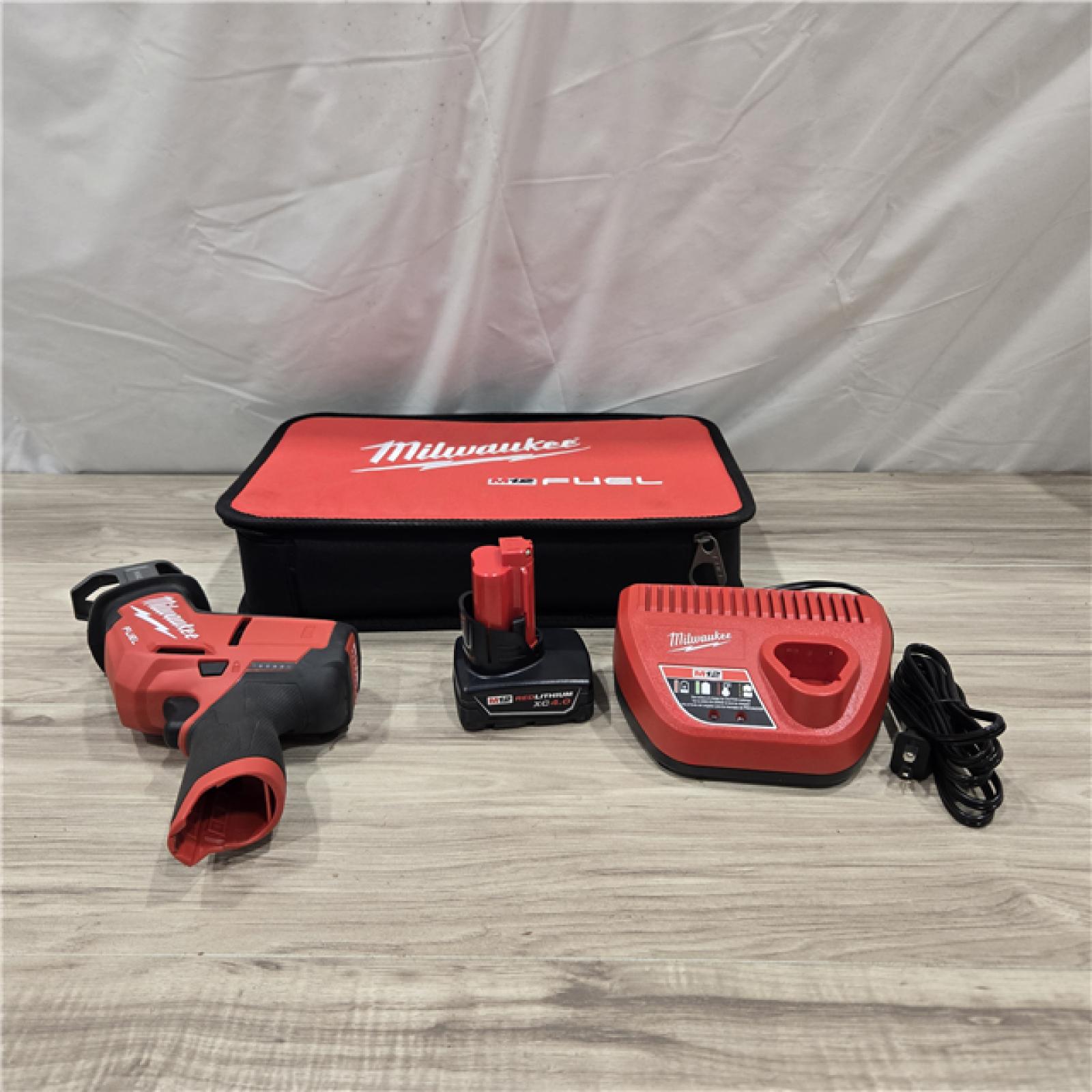 AS-IS Milwaukee M12 FUEL 12V Cordless HACKZALL Reciprocating Saw Kit