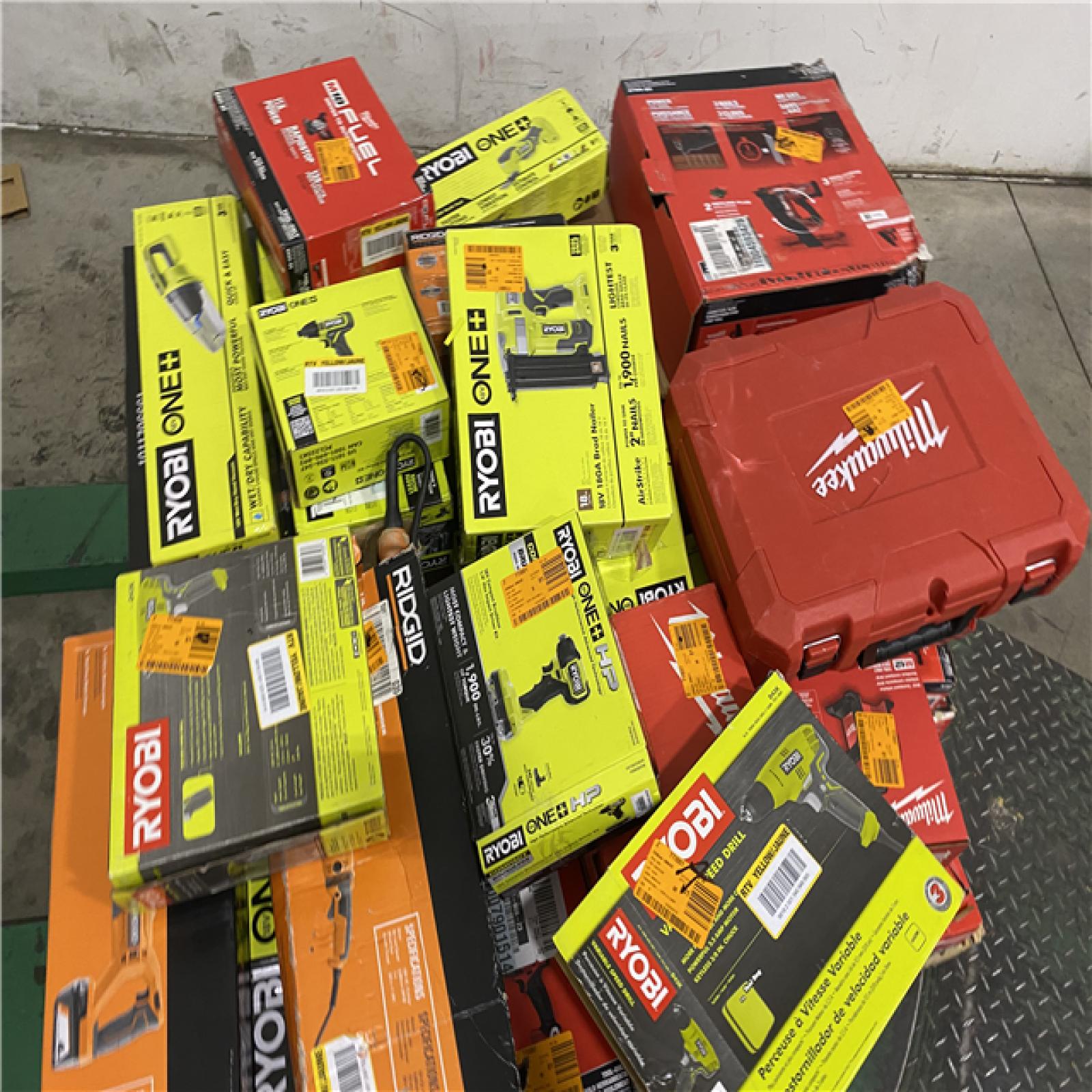 Dallas Location - As-Is Tool Pallet