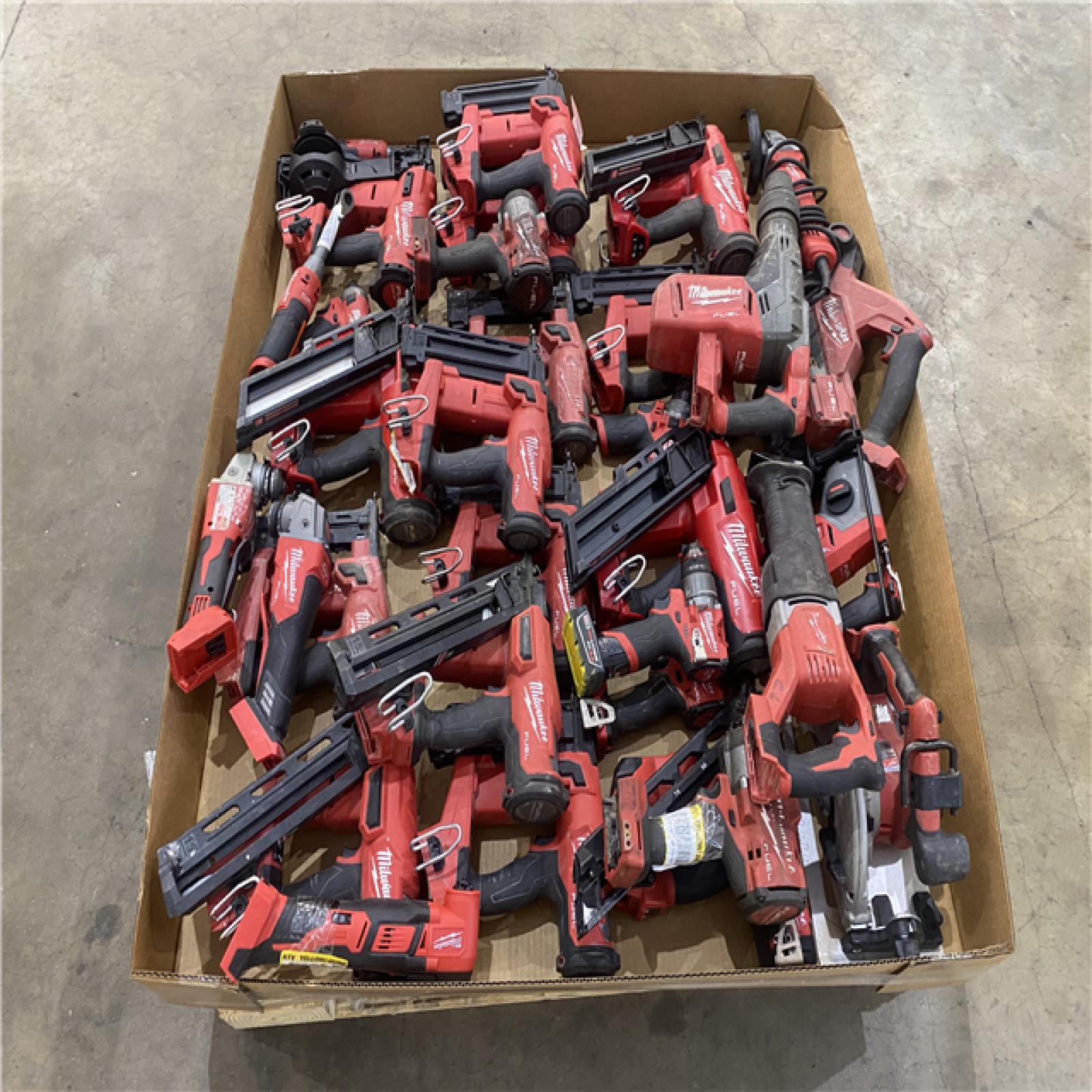 Houston Location AS IS - Tool Pallet