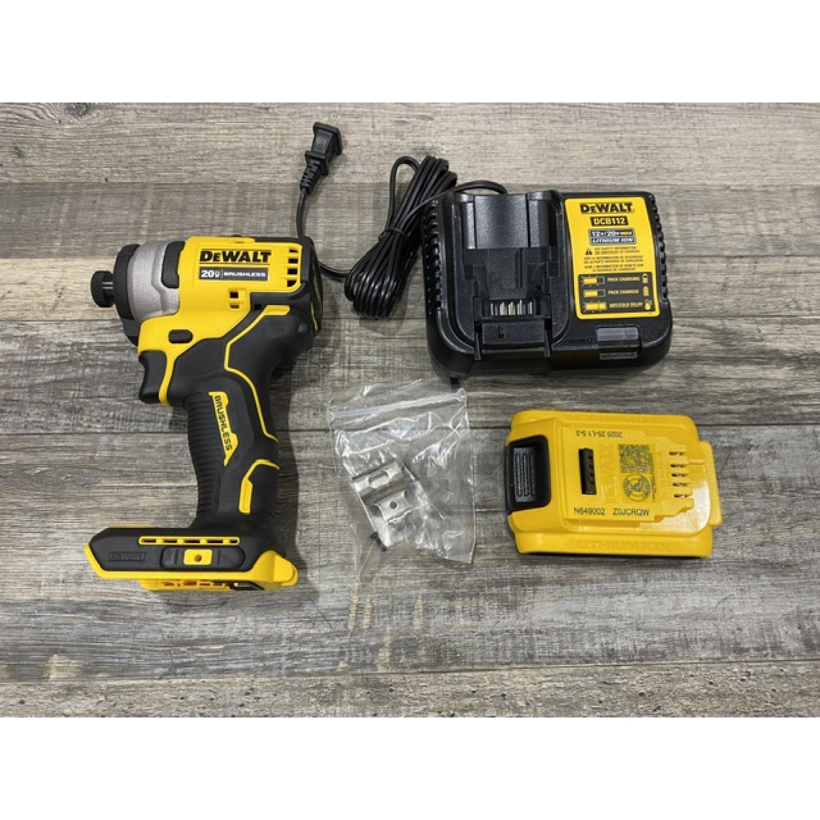 AS-IS DEWALT Atomic 20V Max Lithium-Ion Brushless Cordless Compact 1/4 in. Impact Driver Kit