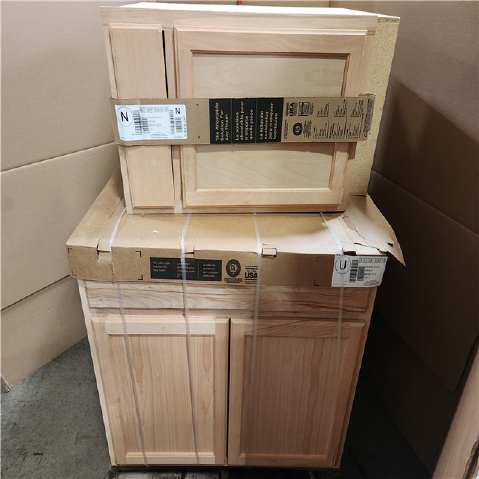 Phoenix AS-IS Mixed Hampton Bay Assembled Wall Bridge Kitchen Cabinet (4-Cabinets)