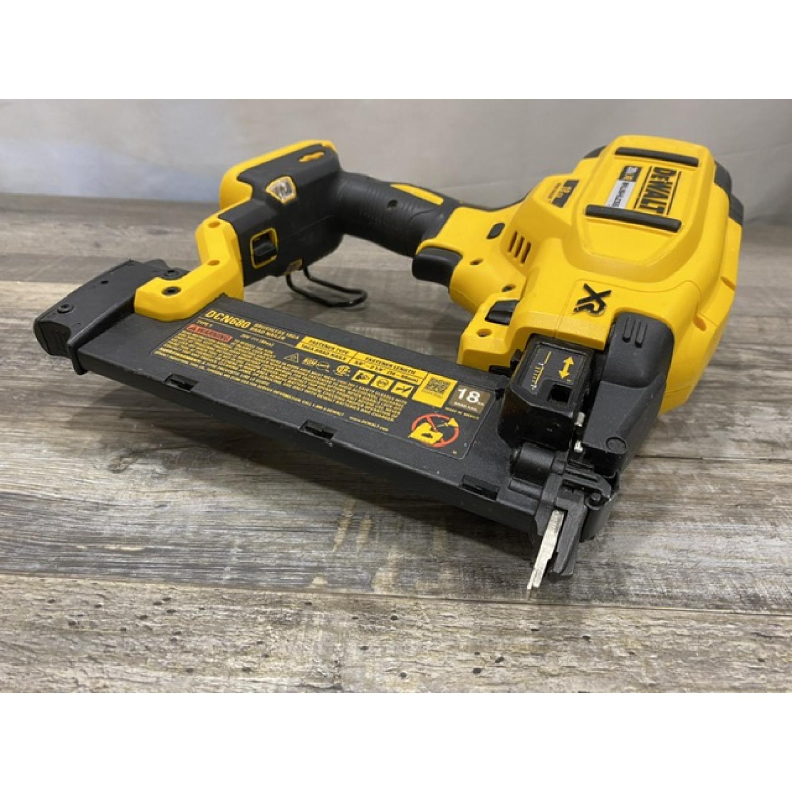 AS-IS DEWALT 20V MAX XR Lithium-Ion Electric Cordless 18-Gauge Brad Nailer (Tool Only)