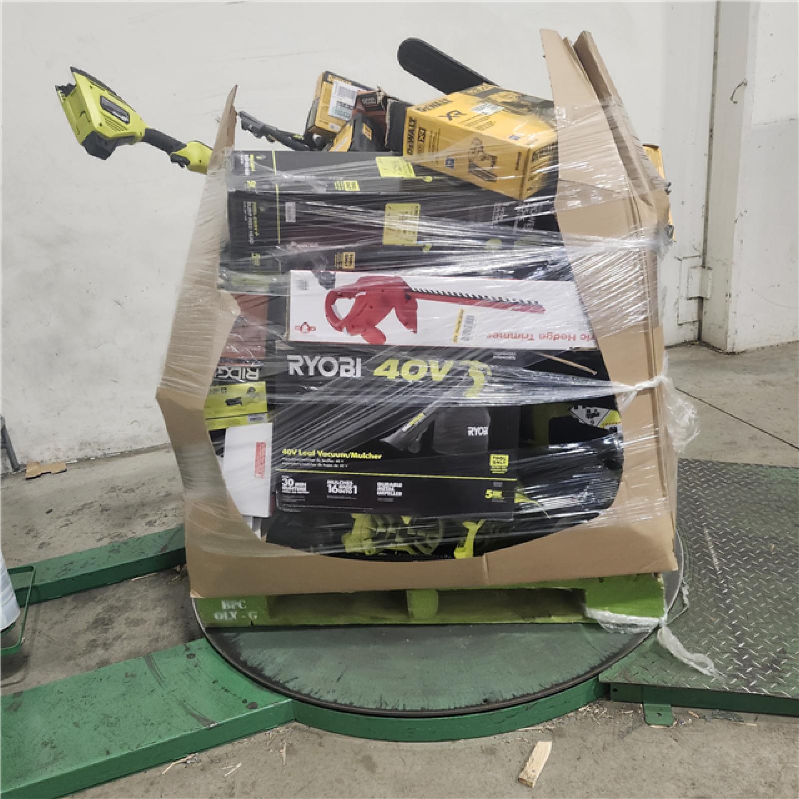 Dallas Location - As-Is Tool Pallet