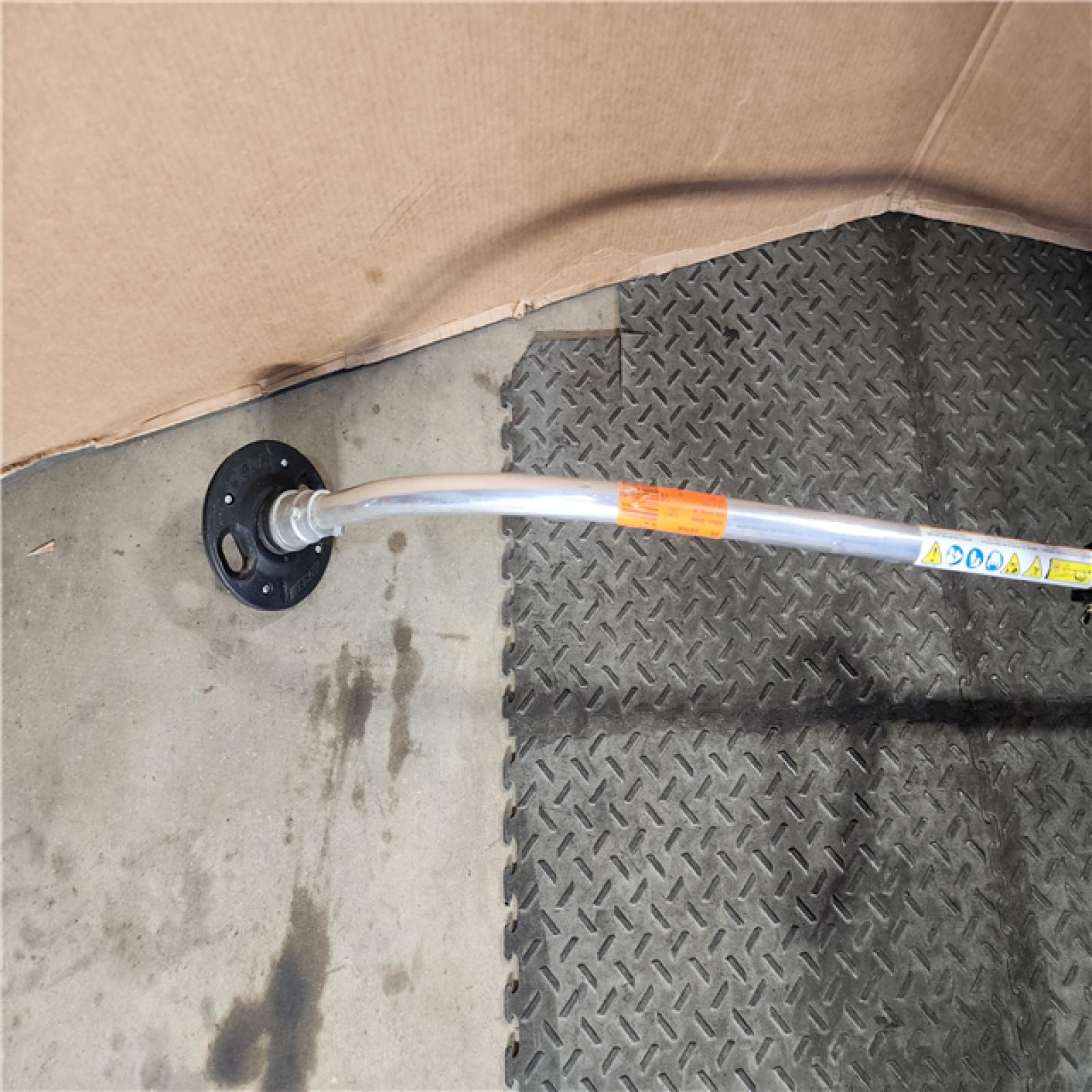 HOUSTON LOCATION - AS-IS Echo GT-225 21.2cc 2 Stroke Lightweight Durable Gas Curved Shaft String Trimmer