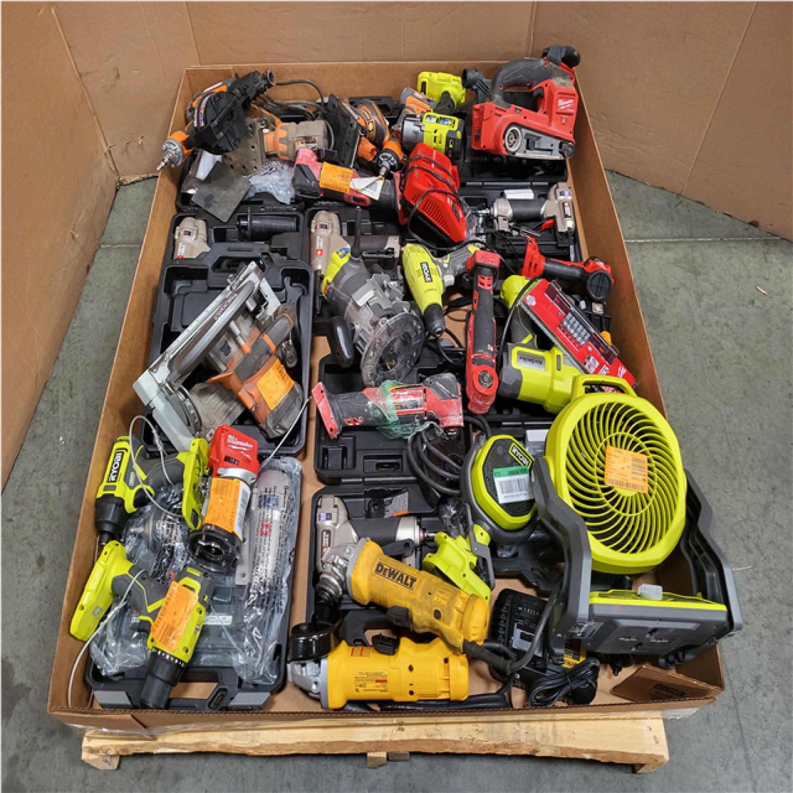 CALIFORNIA AS-IS TOOL PALLET