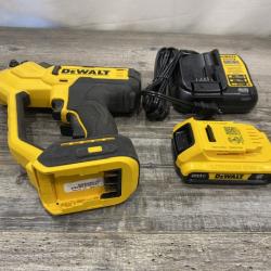 AS-IS DEWALT 20V MAX Cordless Battery Powered Pruner Kit