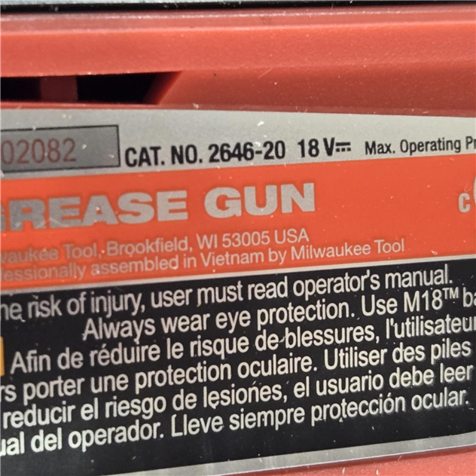 AS-IS Milwaukee M18 18V Cordless Grease Gun 2-Speed (Tool-Only)