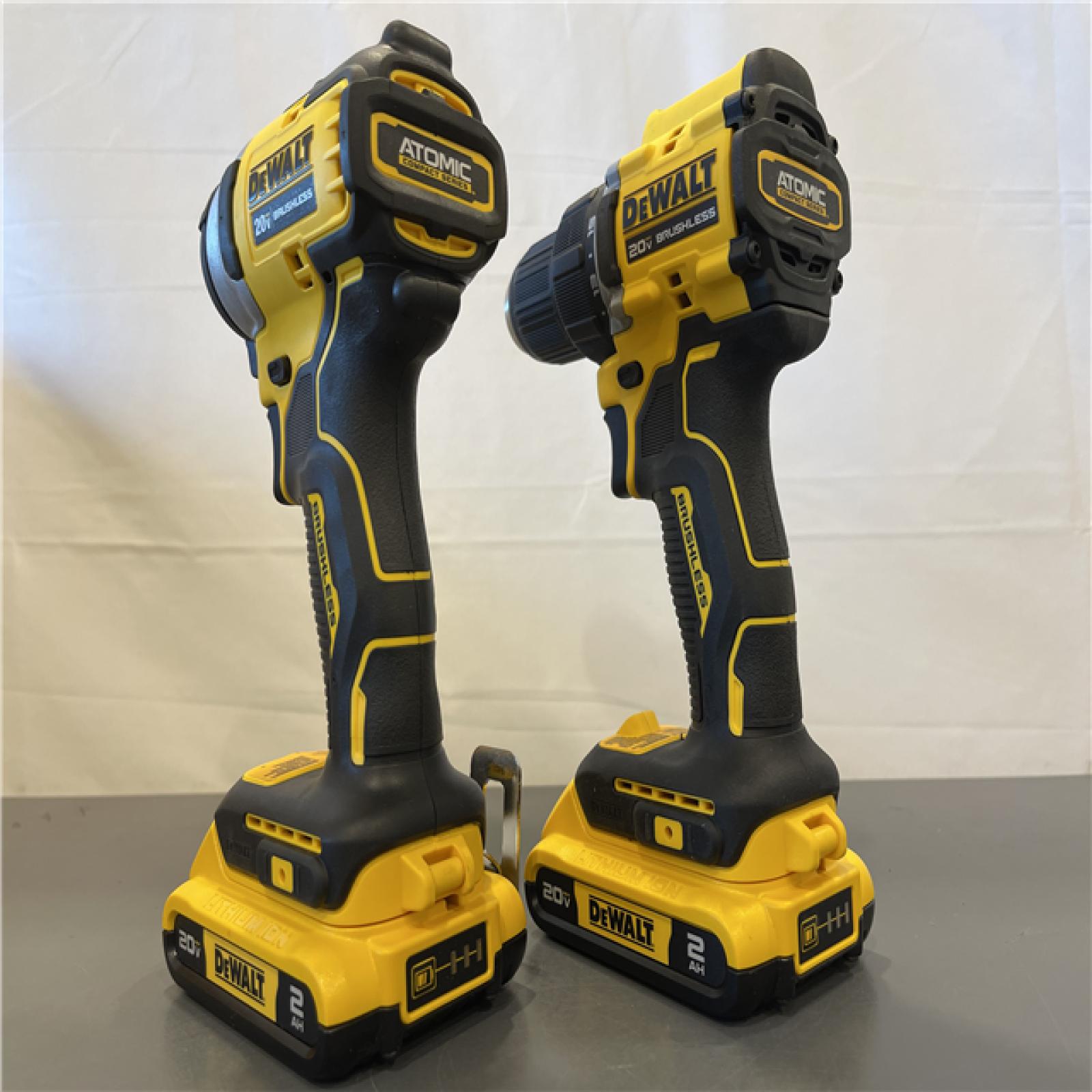 Like New! - Dewalt DCK225D2 20V MAX ATOMIC Brushless Compact Lithium-Ion 1/2 in. Cordless Drill Driver and 1/4 in. Impact Driver Combo Kit