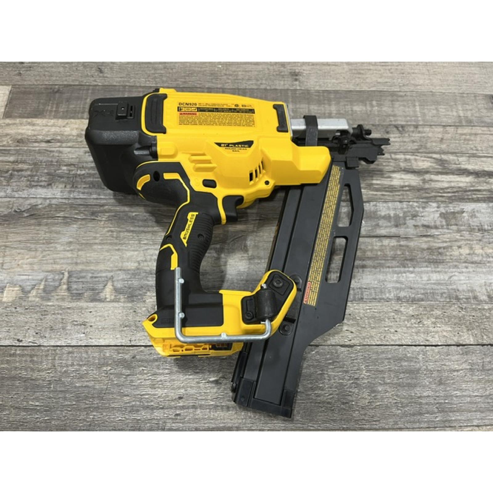 AS-IS DEWALT 20-Volt 21° Cordless Framing Nailer (Tool-Only)