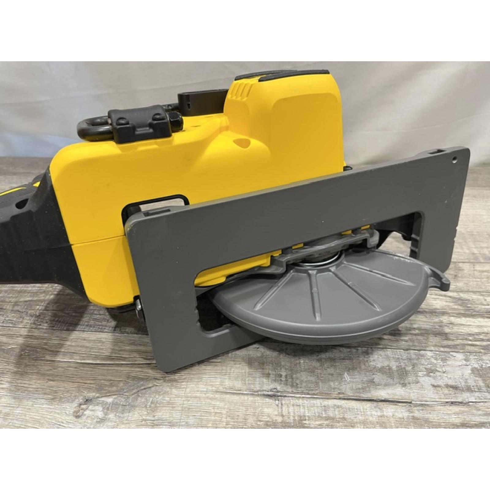 AS-IS DEWALT FLEXVOLT 60V MAX Cordless Brushless 7-1/4 in. Wormdrive Style Circular Saw (Tool Only)