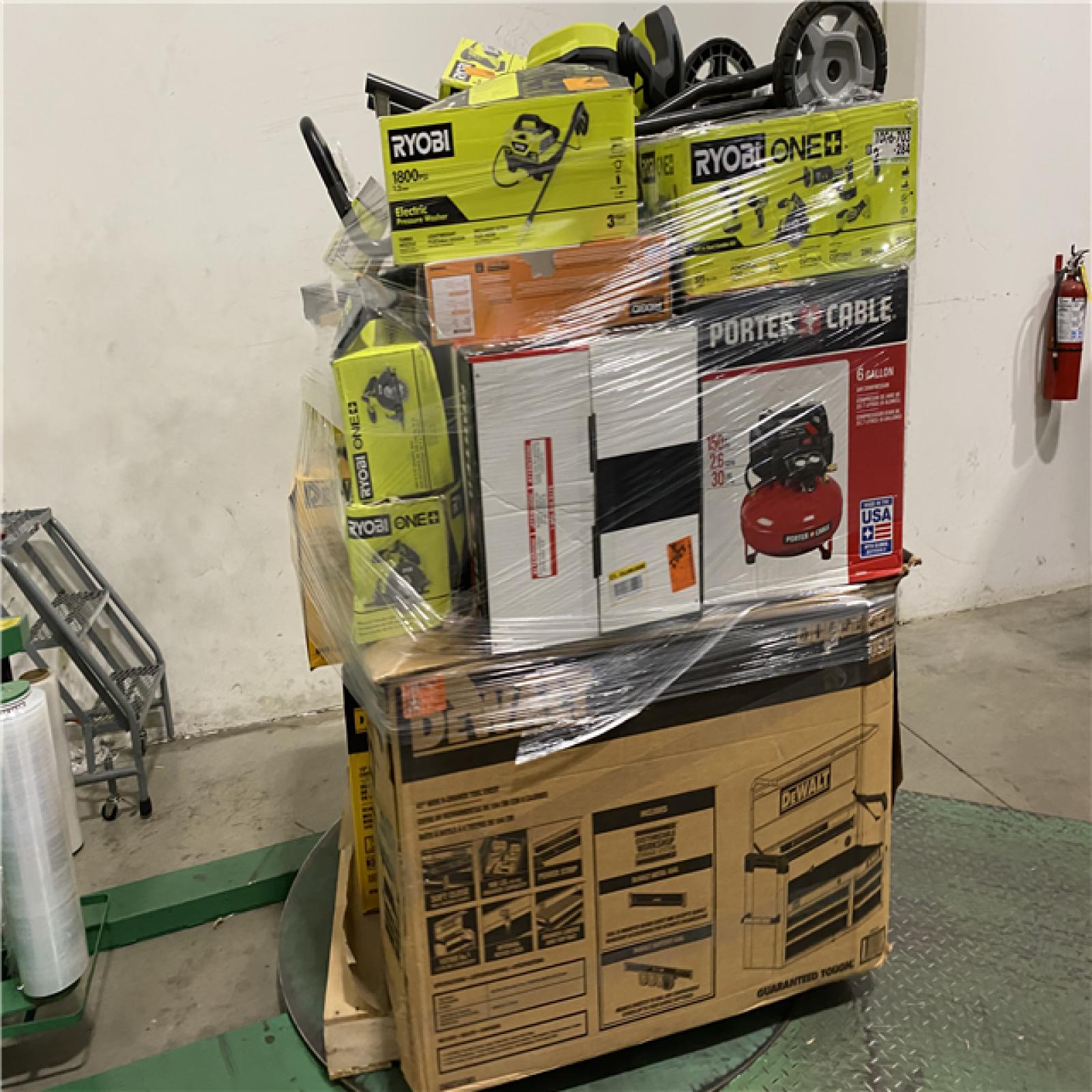 Dallas Location - As-Is Tool Pallet