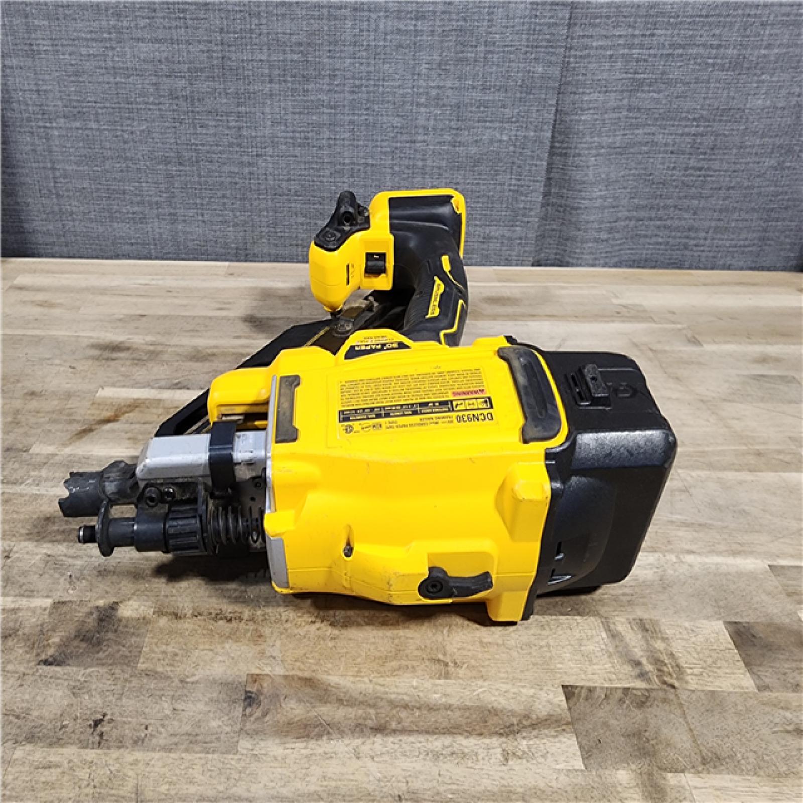 HOUSTON LOCATION - AS-IS DEWALT 20-Volt 30° Cordless Framing Nailer (Tool-Only)