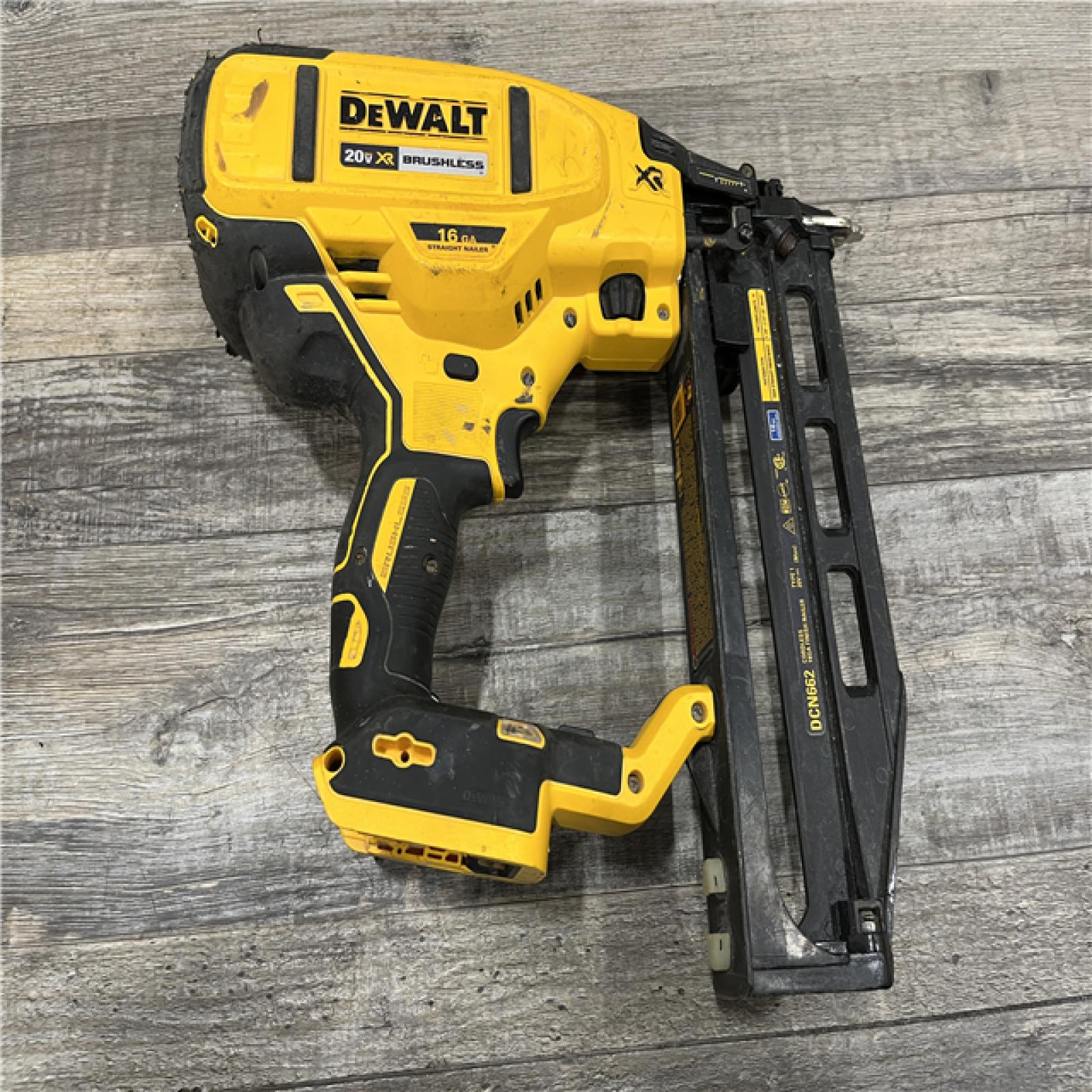 AS-IS DEWALT 20V MAX XR 16-Gauge Lithium-Ion Cordless Finish Nailer (Tool Only)