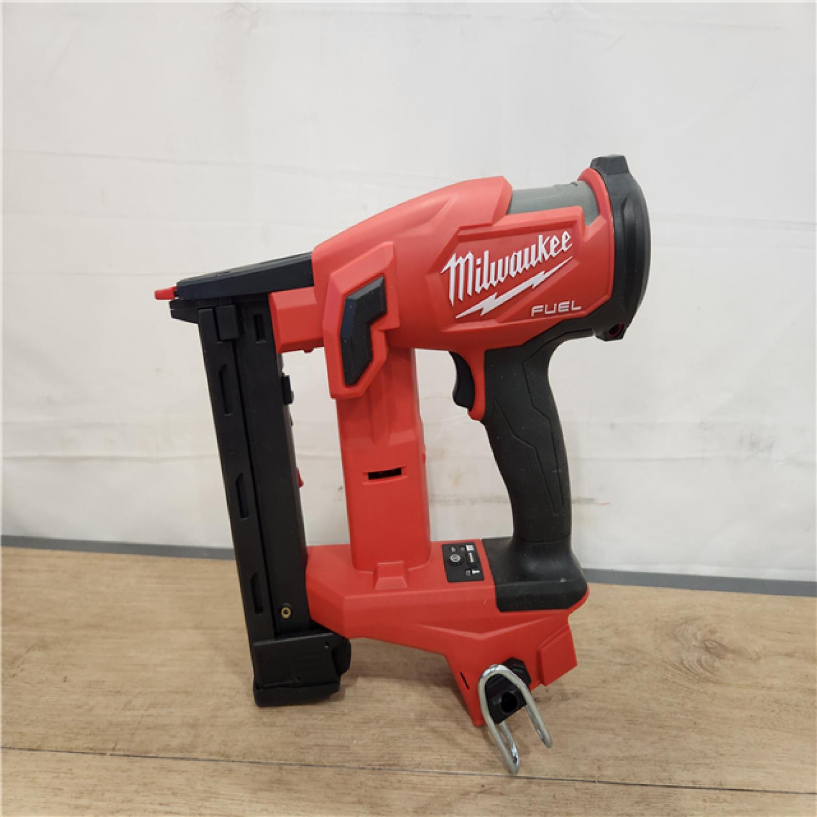 AS-IS- Milwaukee FUEL 18-Volt Lithium-Ion Brushless Cordless 18-Gauge 1/4 in. Narrow Crown Stapler (Tool-Only)