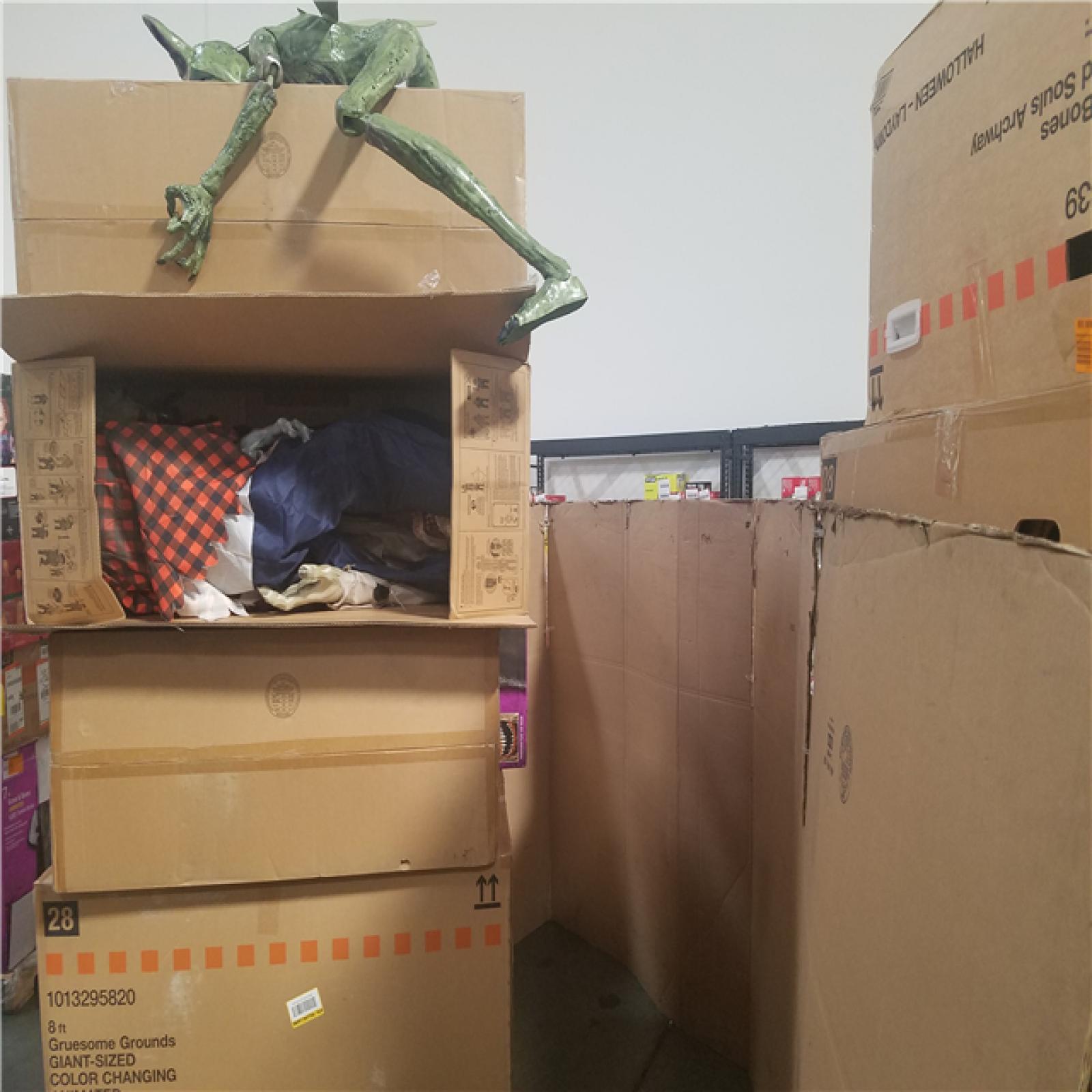 California AS-IS Holiday Pallet